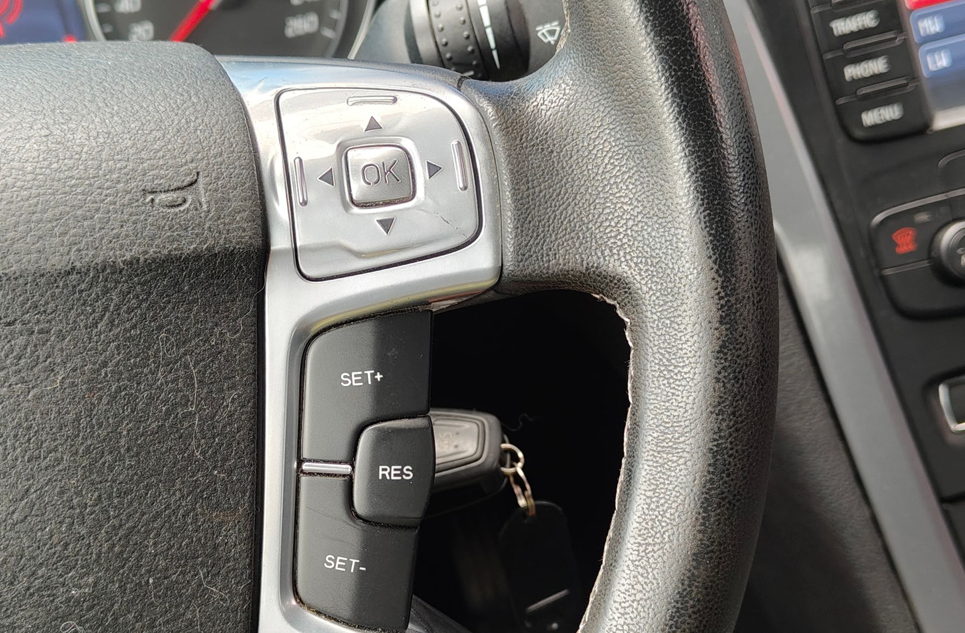 Ford Mondeo 2.0 TDCi Limited Edition - foto 26