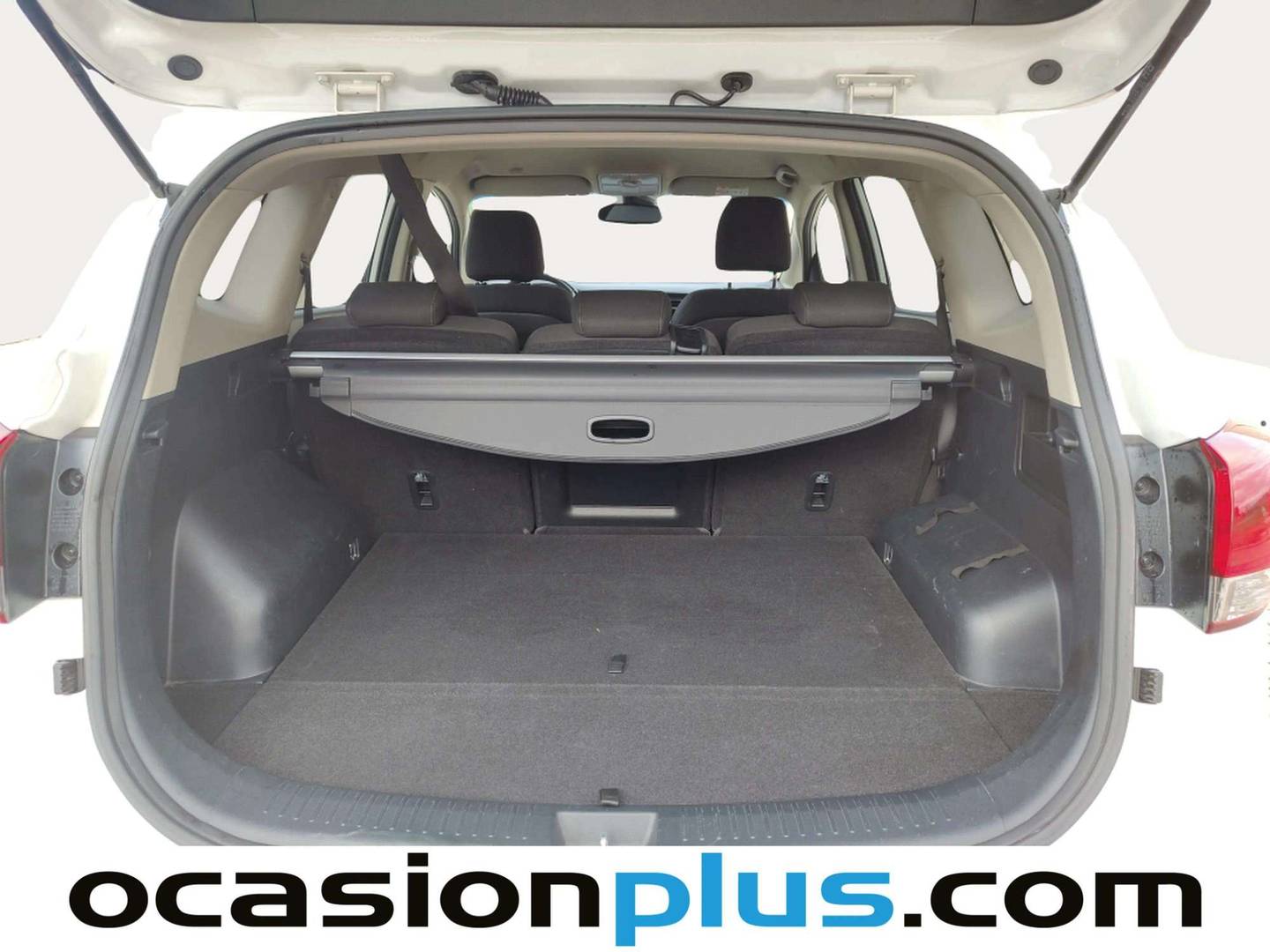 Fotos maletero KIA Carens KIA Carens 1.6 GDi Drive (135 CV)