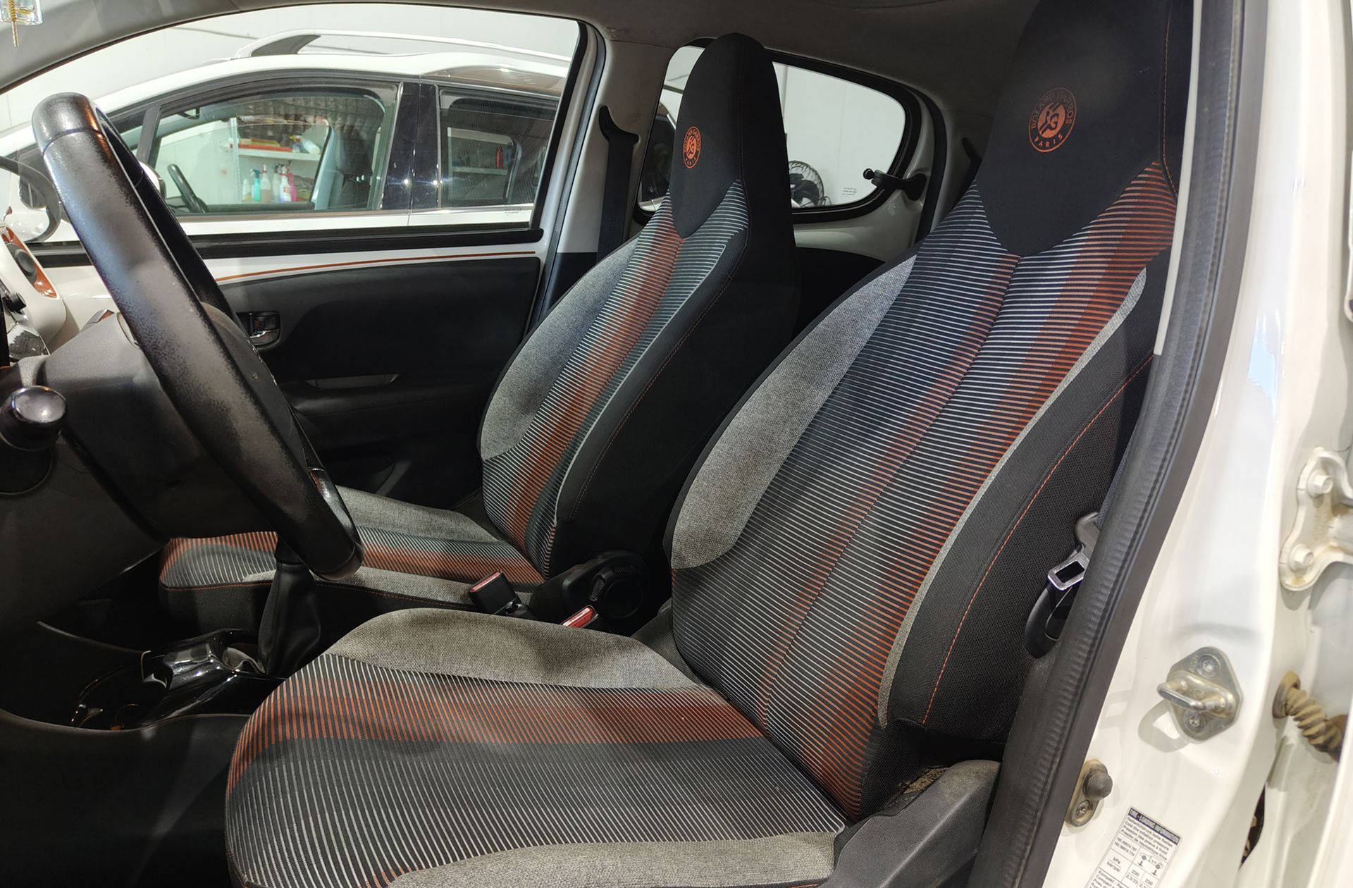 Peugeot 108 1.2 PureTech Roland Garros TOP! - foto 10