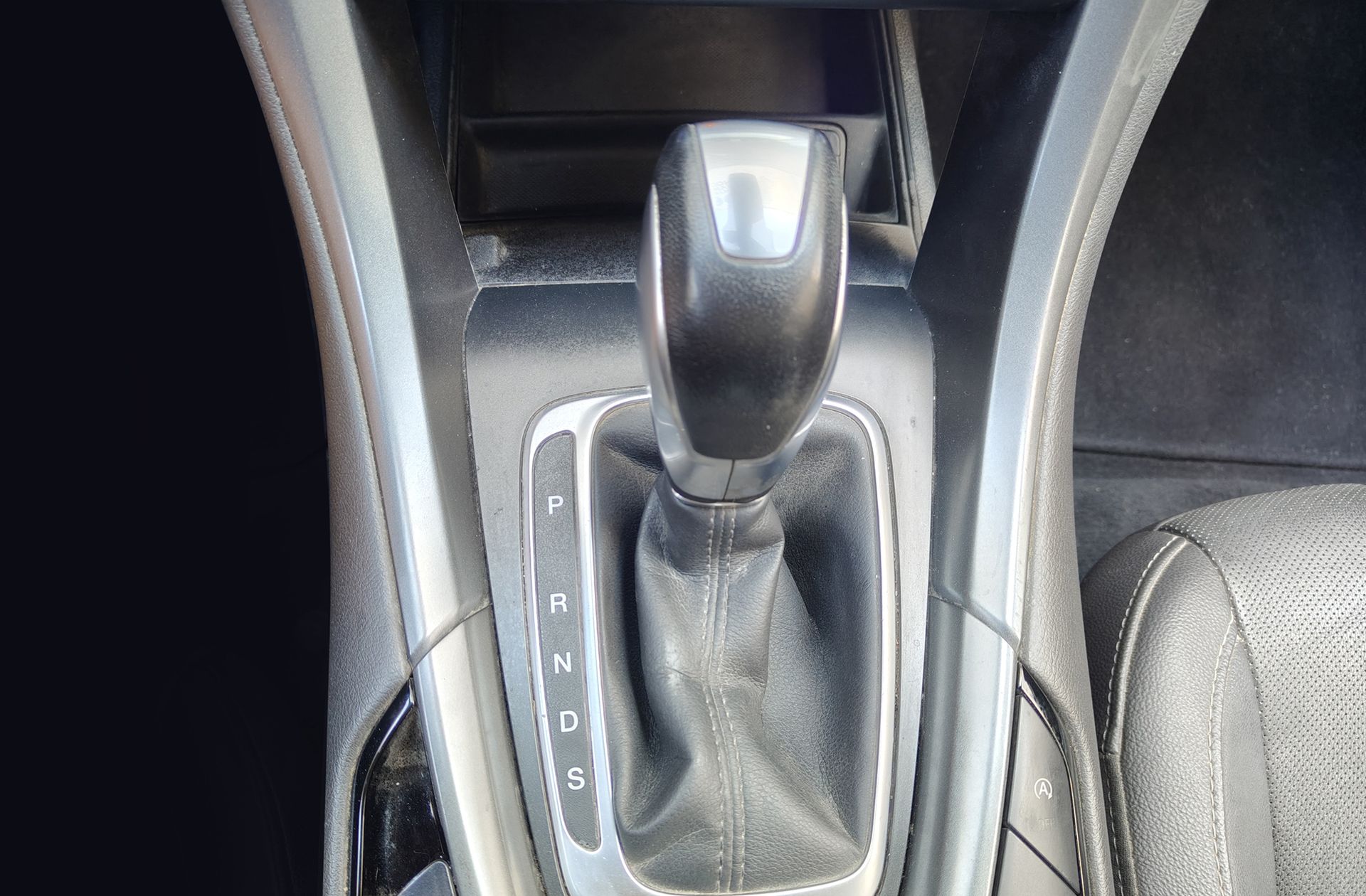 Ford Mondeo 1.5 EcoBoost Titanium Powershift - foto 5
