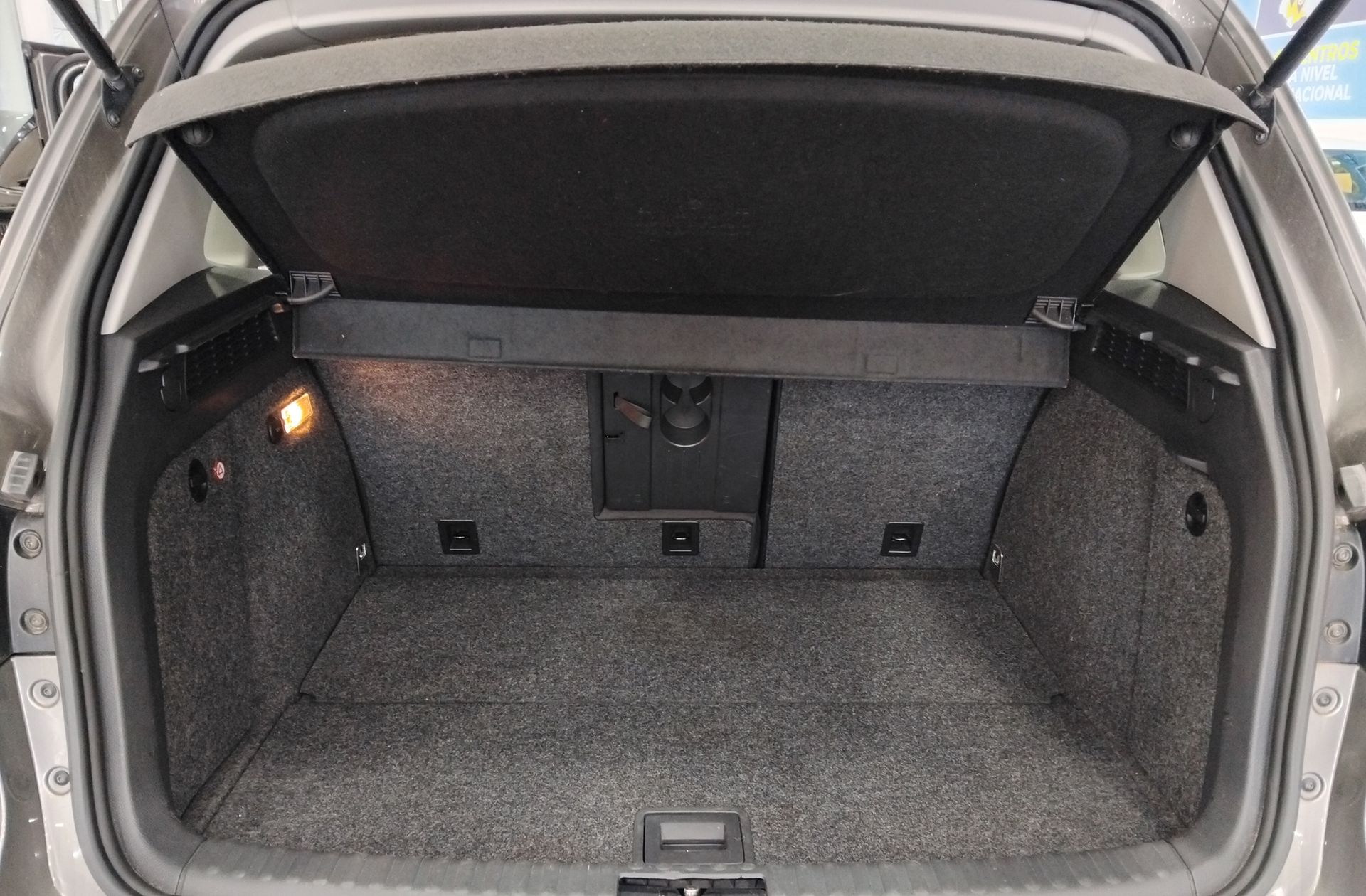 Volkswagen Tiguan Advance 2.0 TDI BMT Front Drive - foto 13