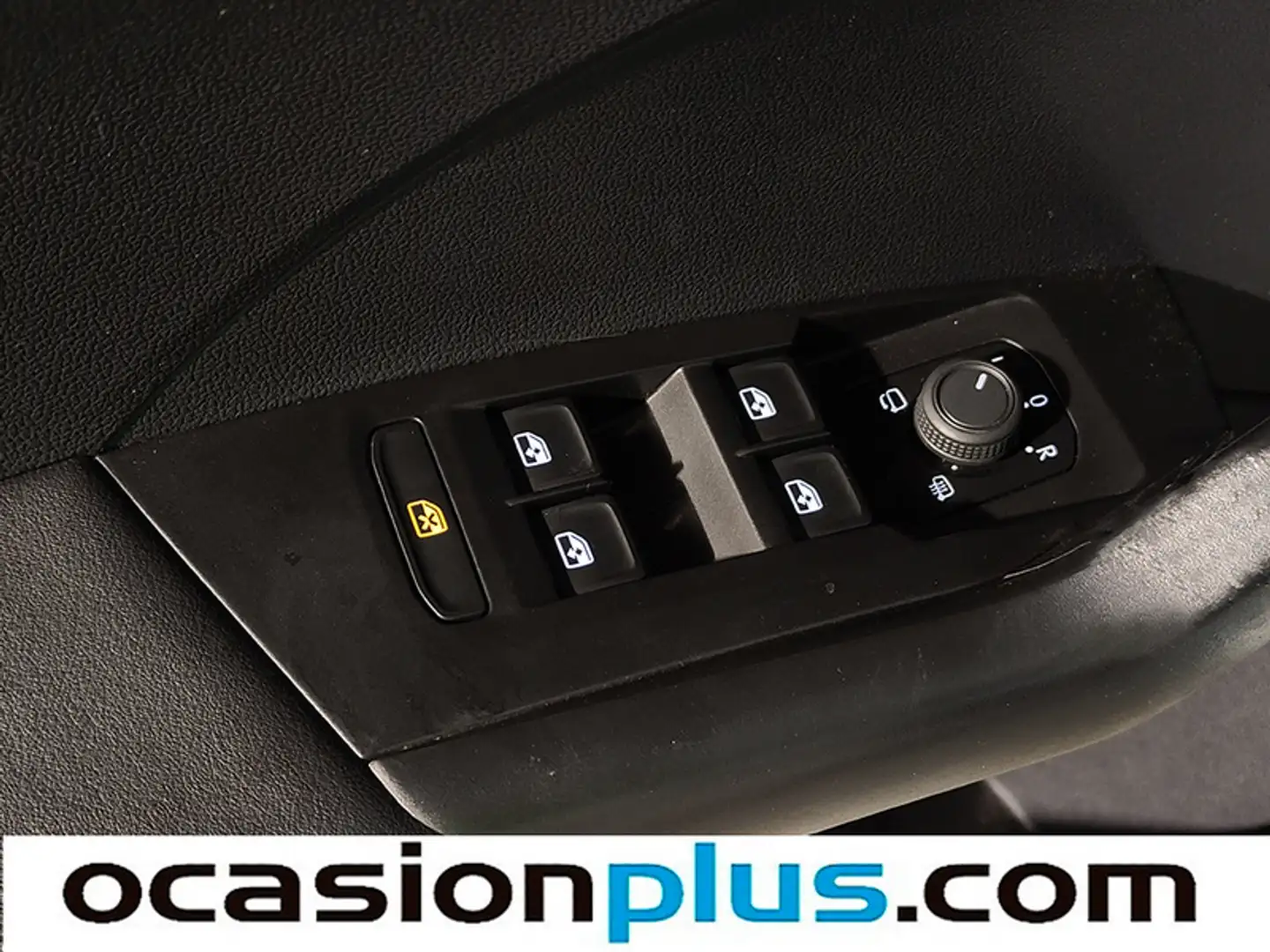 Foto Volkswagen T-Cross Volkswagen T-Cross Advance 1.0 TSI (110 CV) DSG