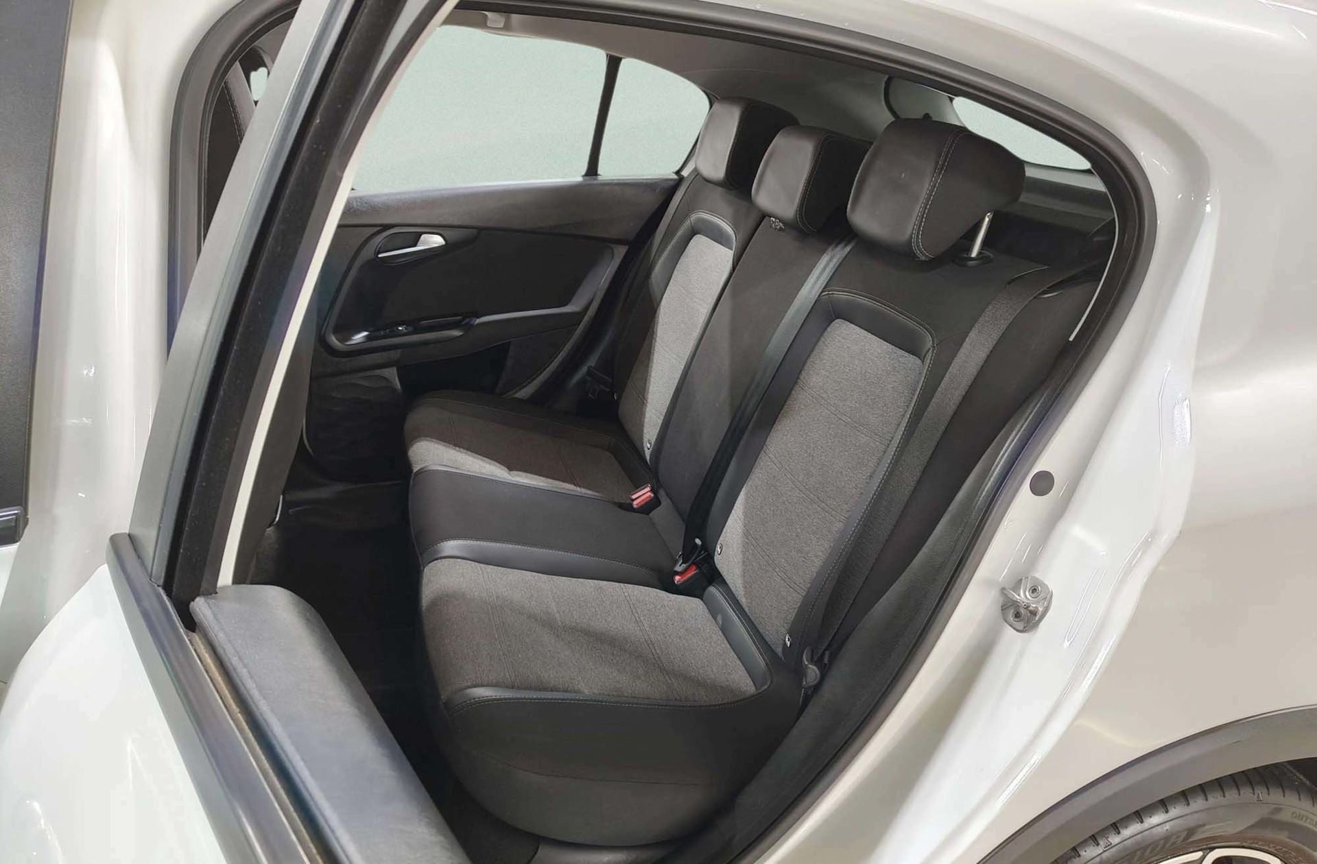 Fiat Tipo 1.5 Hybrid Cross DCT - foto 11