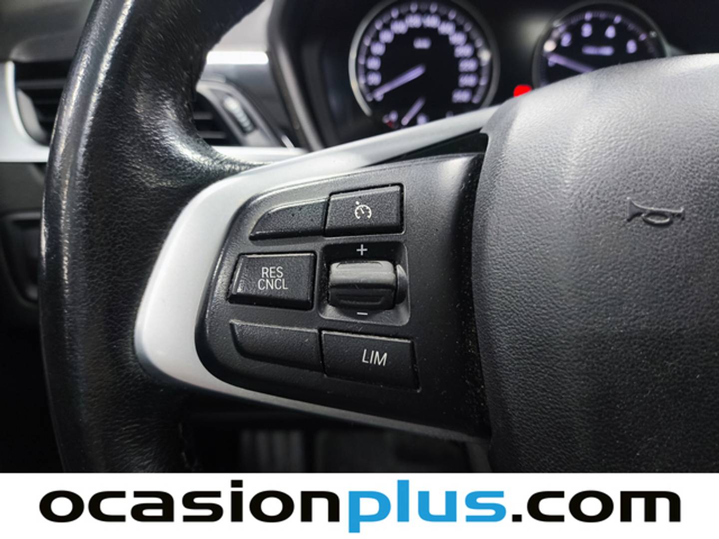 Foto BMW X1 BMW X1 sDrive18i (140 CV)