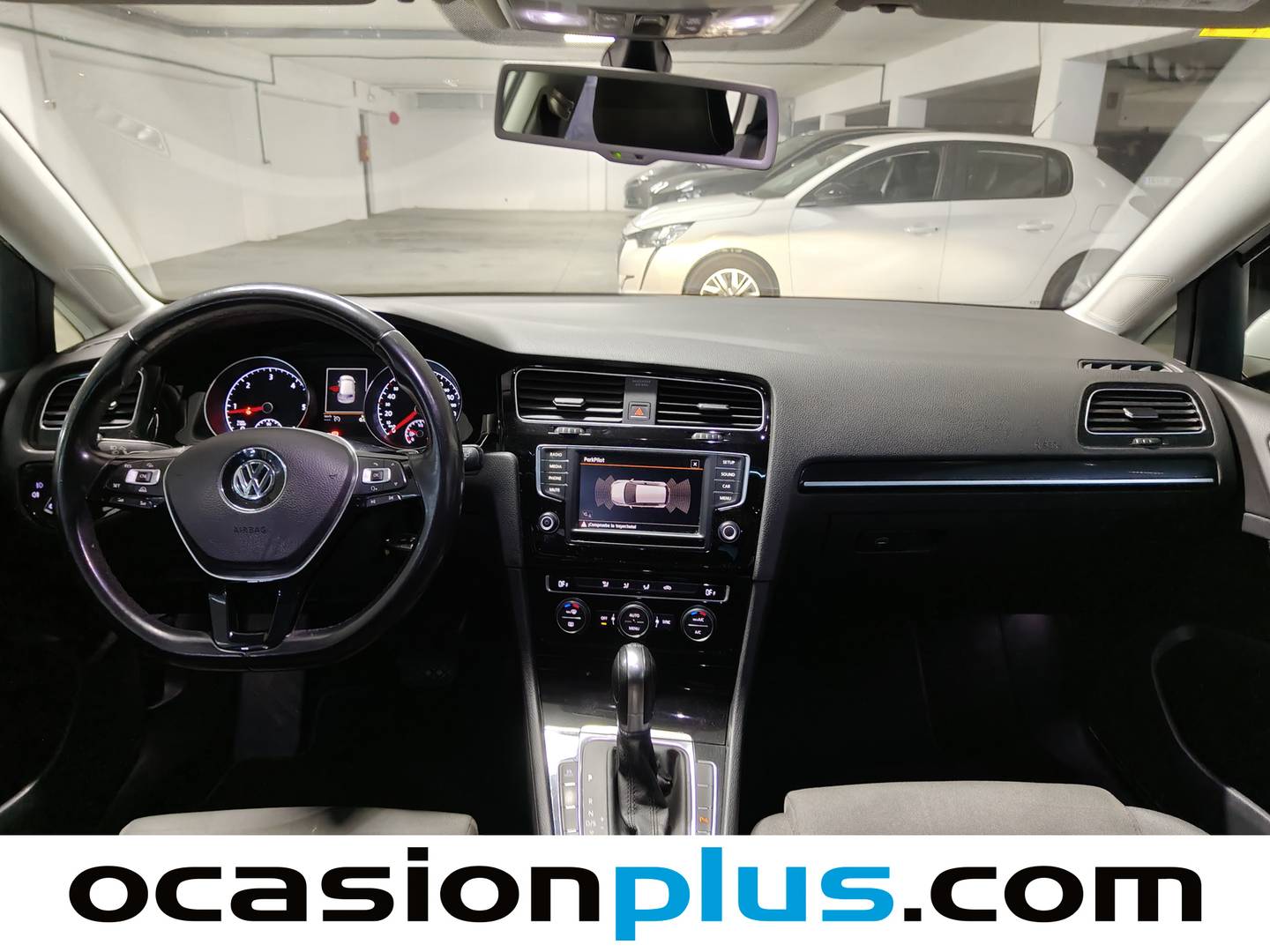 Foto Volkswagen Golf Volkswagen Golf Sport 1.6 TDI BMT (110 CV) DSG Pack R-Line