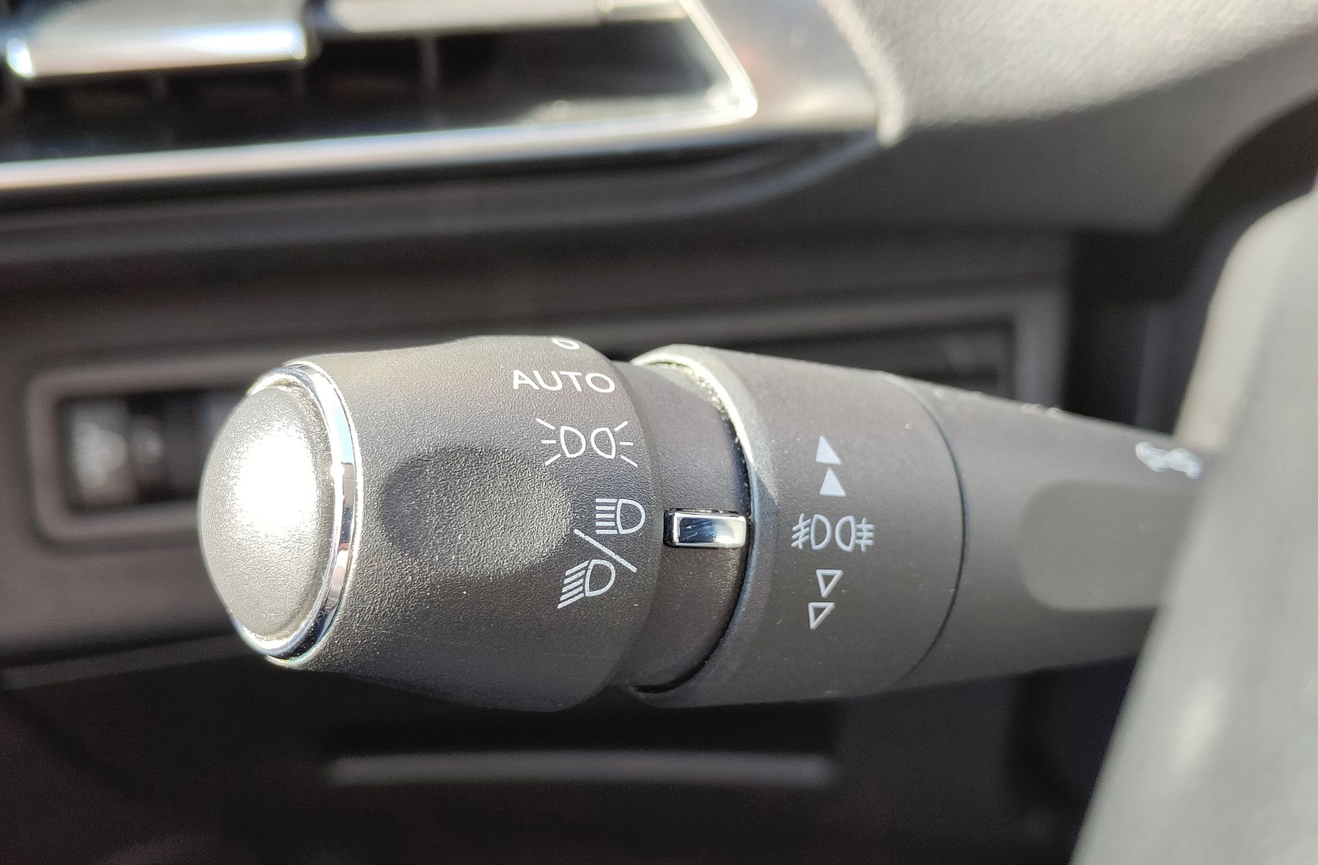 Peugeot 5008 PureTech 130 Allure - foto 32