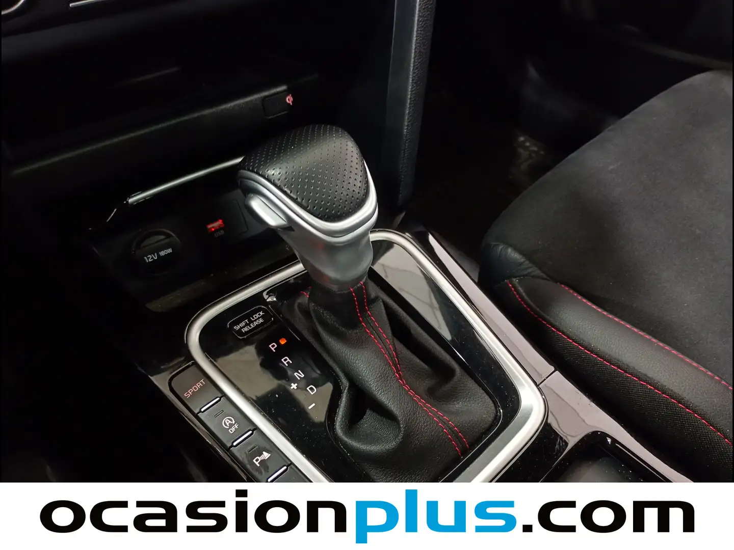 Foto KIA Ceed Kia Ceed 1.6 T-GDi GT DCT (204 CV)