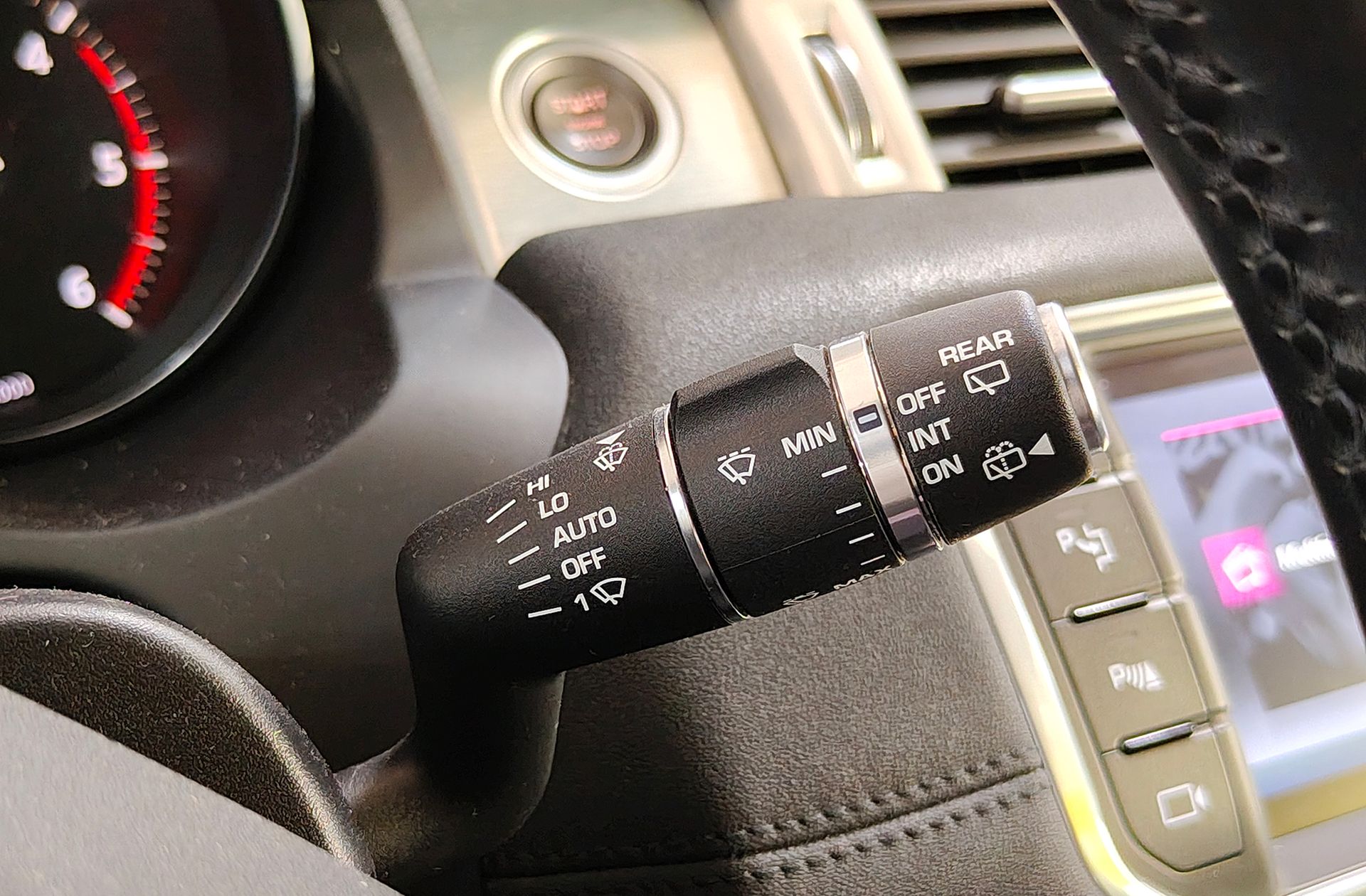 Land Rover Range Rover Evoque 2.0L TD4 SE 4x4 - foto 28