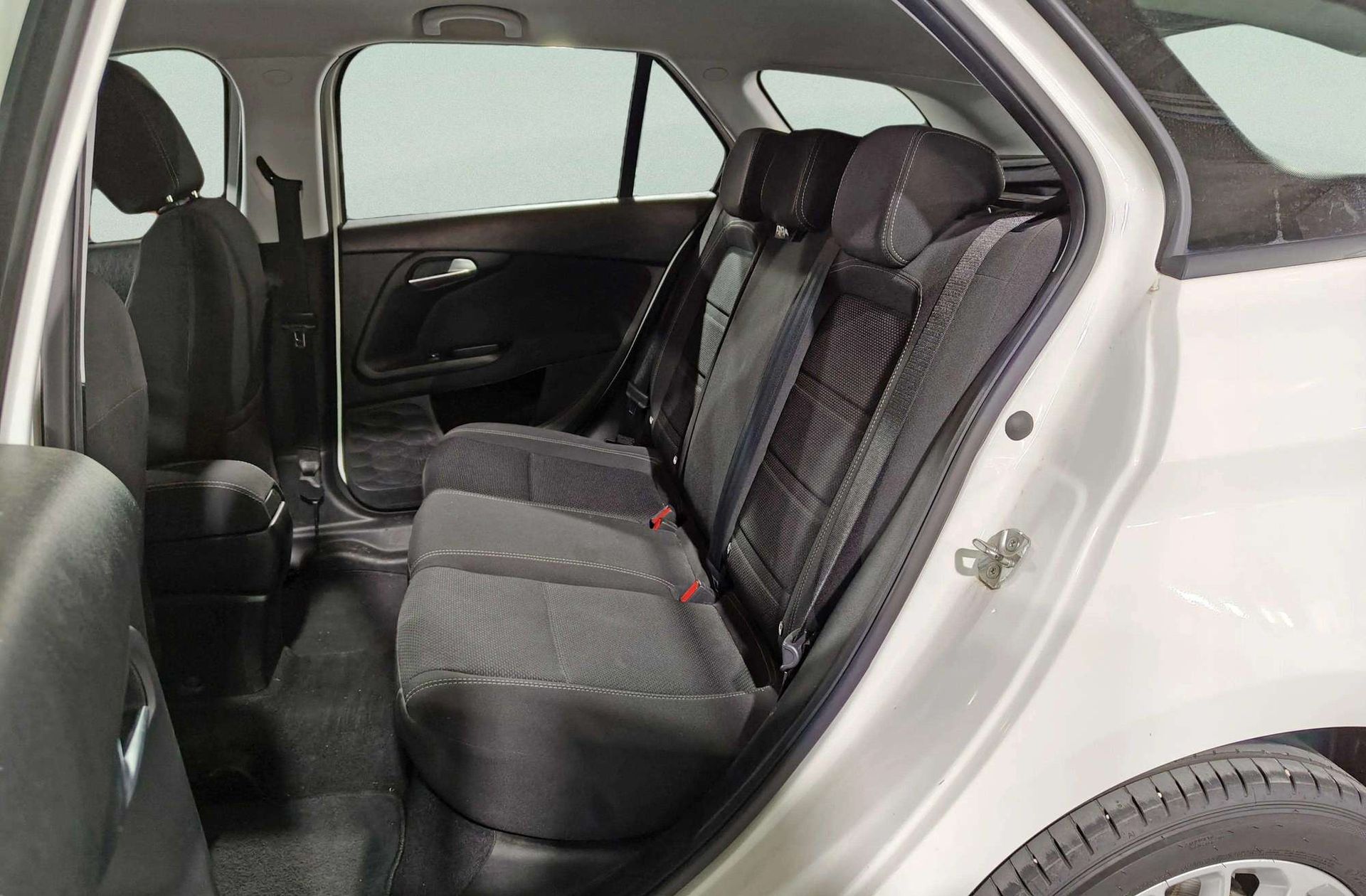 Fiat Tipo SW 1.6 MultiJet Life - foto 11