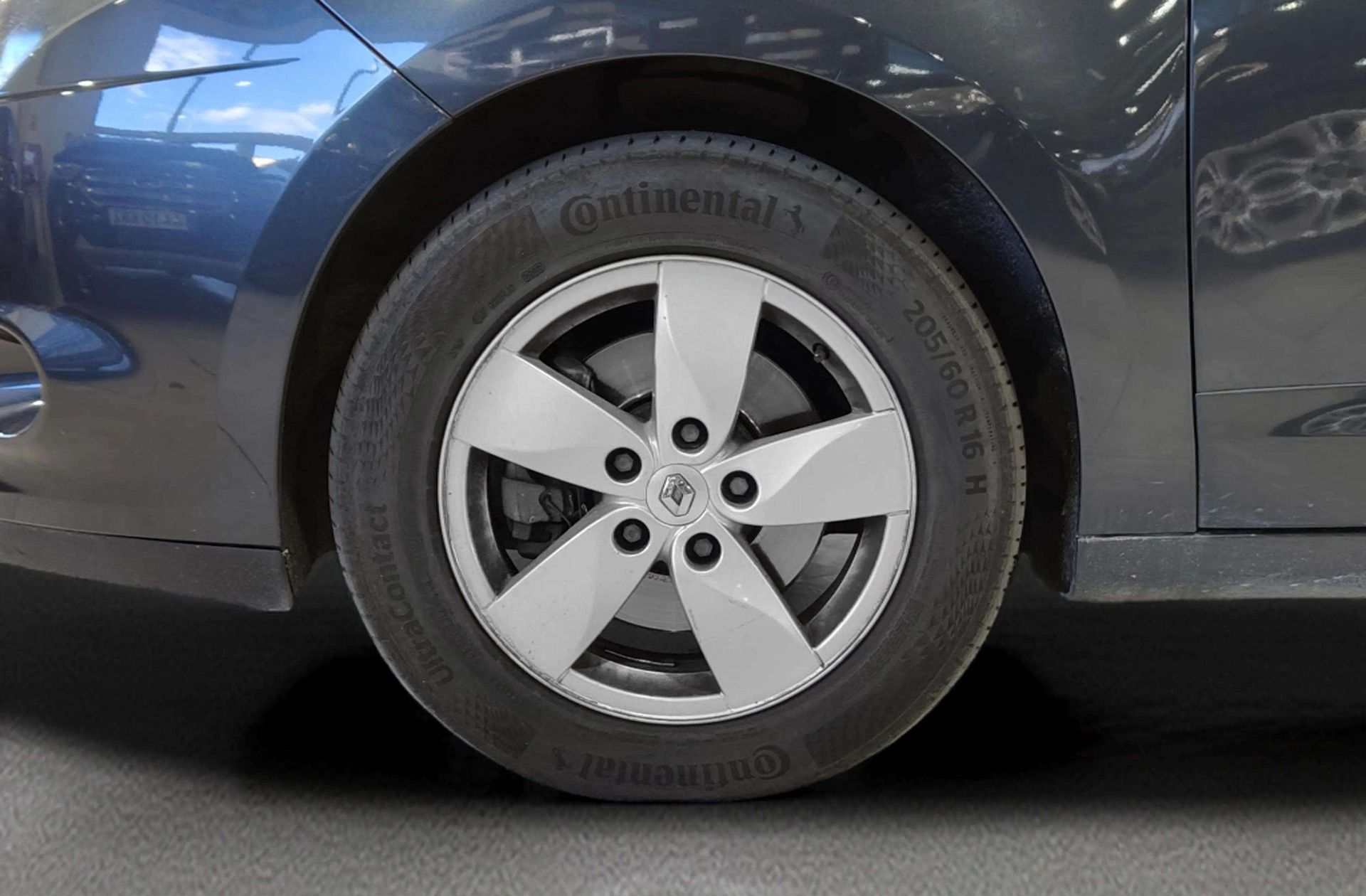 Renault Grand Scénic Dynamique dCi - foto 30