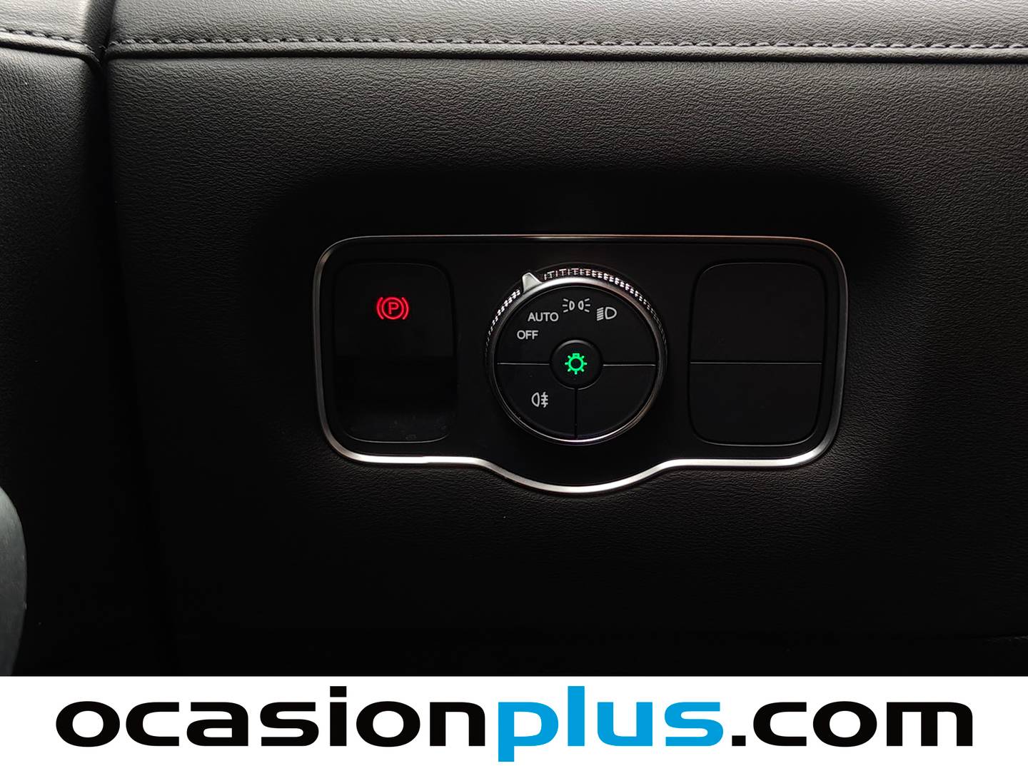 EBRO S800 EBRO S800 1.6 TGDI Premium DCT (147 CV) 7 Plazas 147cv