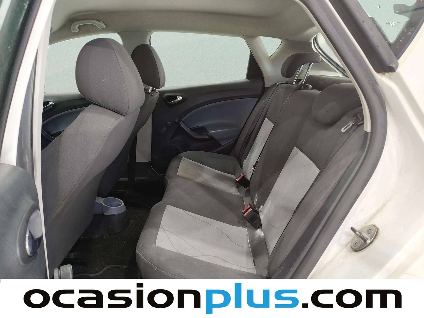Foto asientos traseros Seat Ibiza Seat Ibiza 1.2 TDI Reference (75 CV)