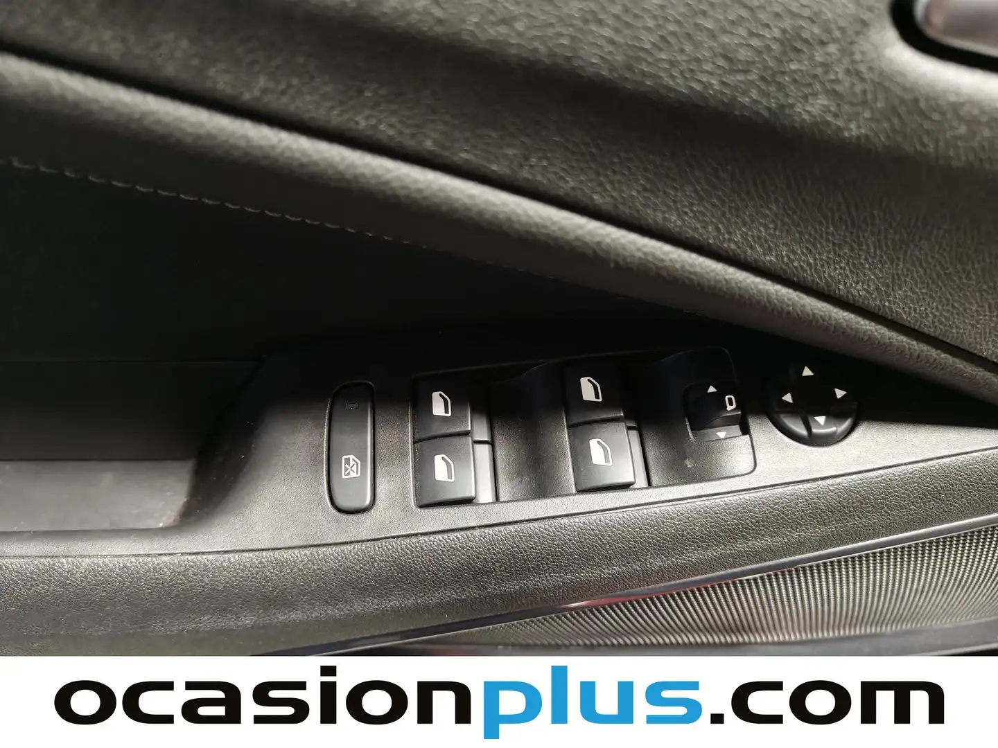 Foto Opel Crossland Opel Crossland 1.2 Elegance Pack (110 CV)