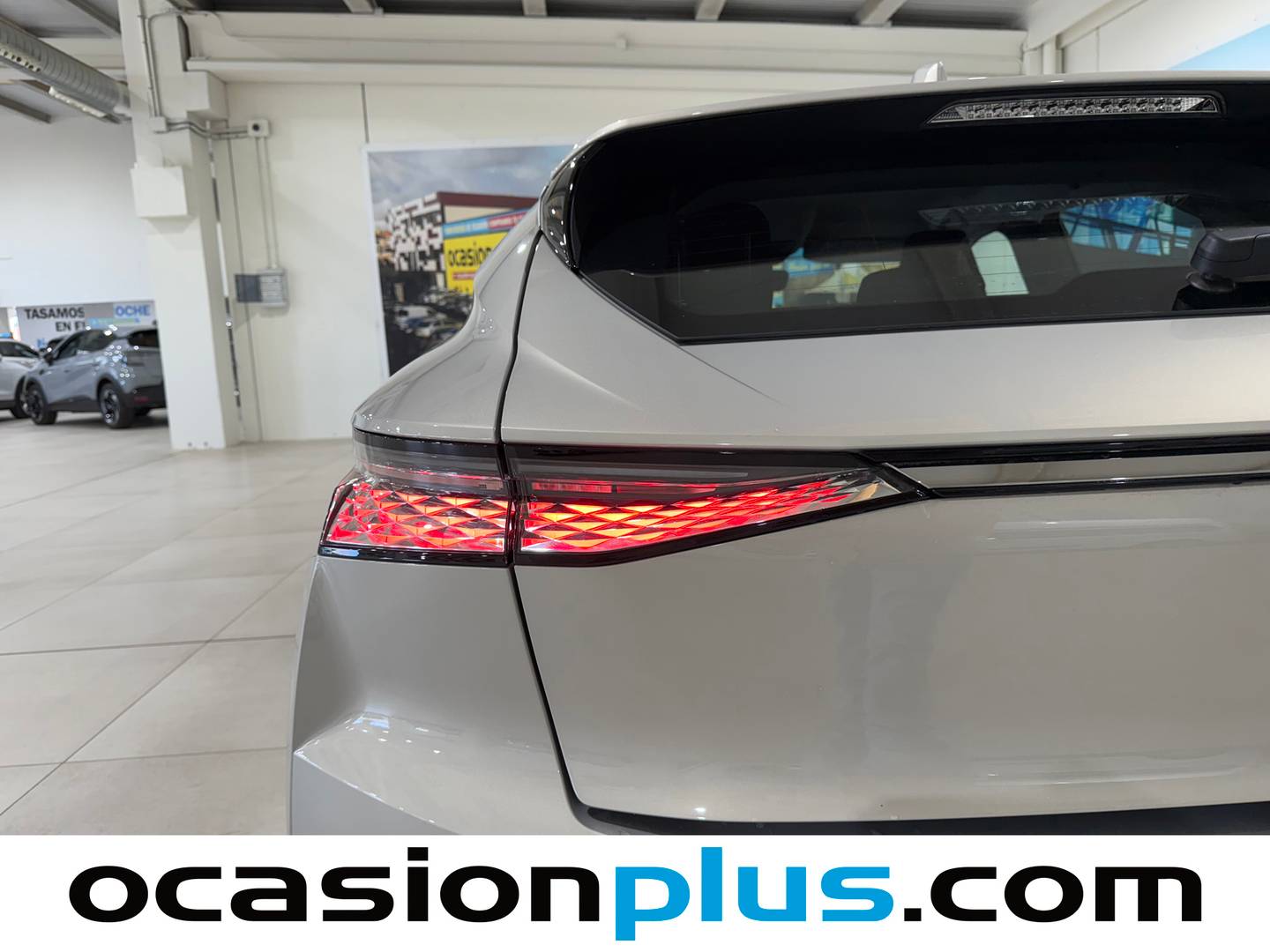 Foto DS DS 4 DS DS4 BlueHDi 130 Bastille + Auto (130 CV)