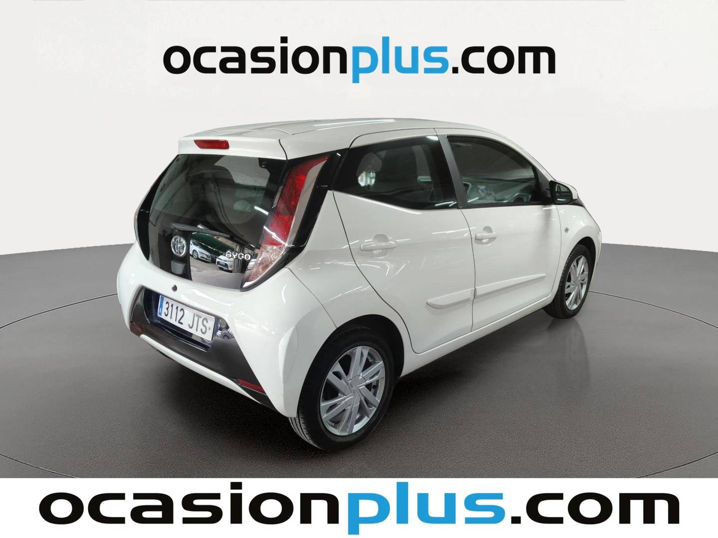 Foto trasera Toyota Aygo Toyota Aygo 1.0 70 x-play (69 CV) derecha