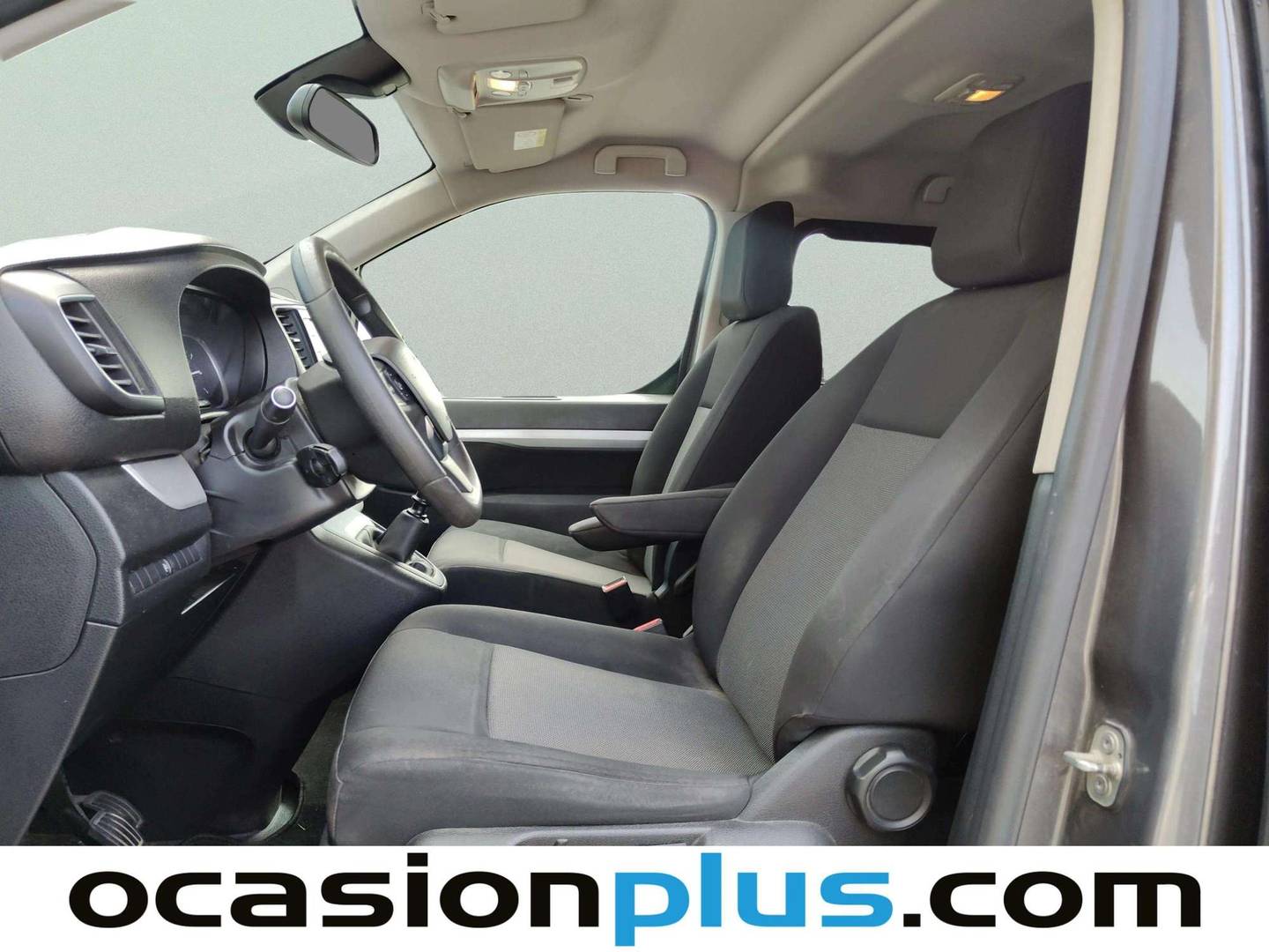Foto asientos delanteros Citroën Spacetourer Citroën Spacetourer BlueHDi 150 Talla M Business (150 CV)