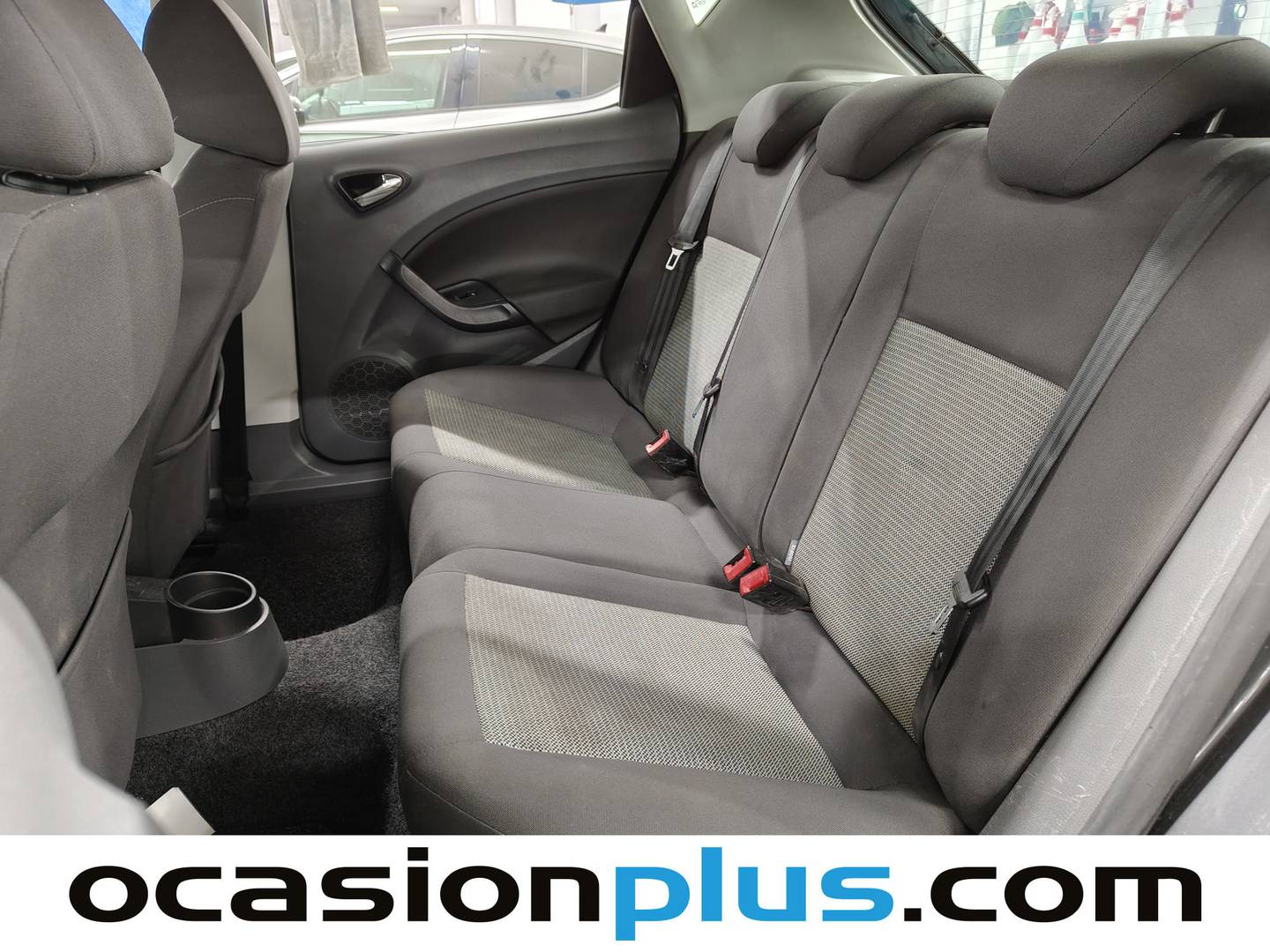 Foto asientos traseros Seat Ibiza Seat Ibiza 1.4 16v Style (85 CV)