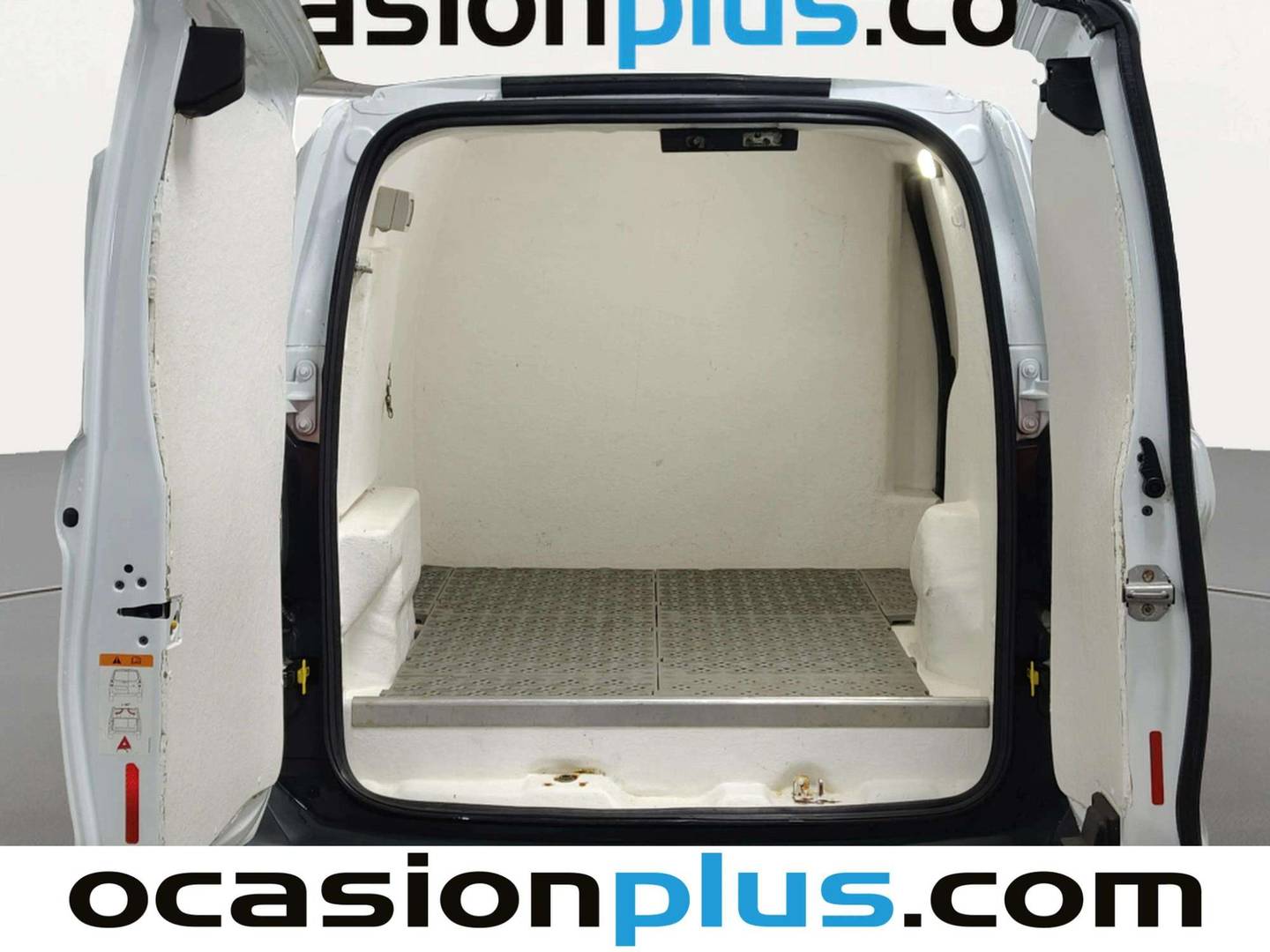 Foto asientos traseros Ford Transit Courier Ford Transit Courier 1.6 TDCI Ambiente (95 CV) Isotermo