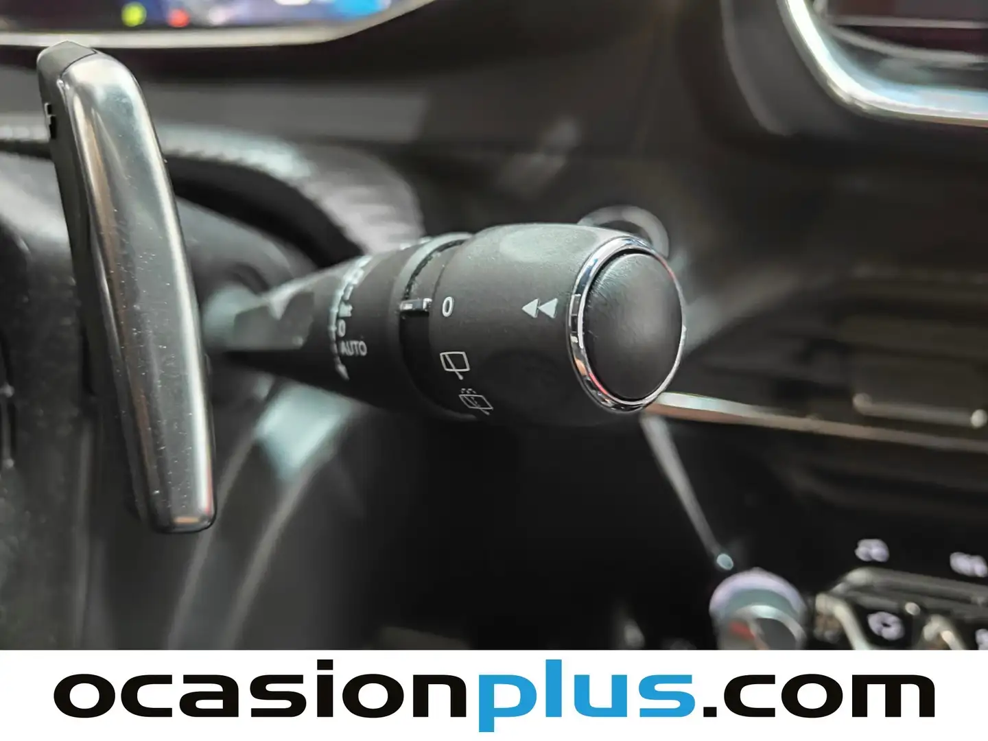 Foto Peugeot 2008 Peugeot 2008 PureTech 130 S&S GT EAT8 (130 CV)