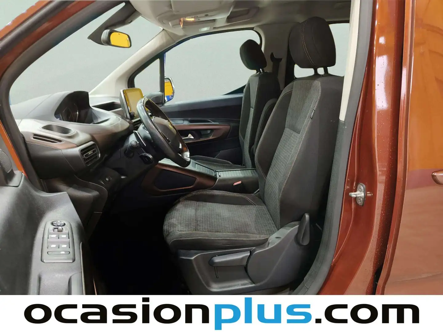 Foto Peugeot Rifter Peugeot Rifter PureTech 130 GT Line Standard EAT8 (130 CV)