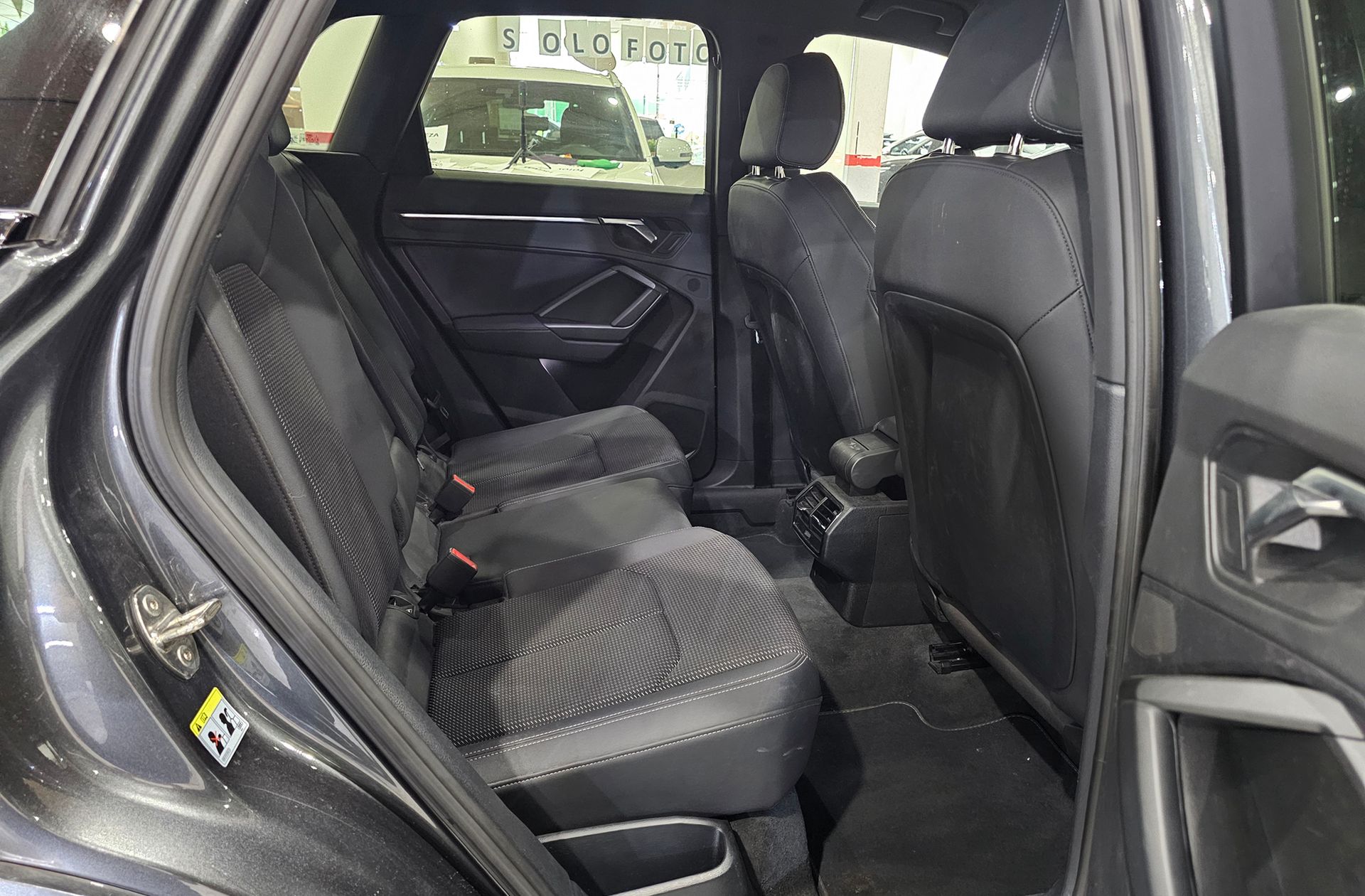 Audi Q3 Black line 40 TDI quattro S tronic - foto 24