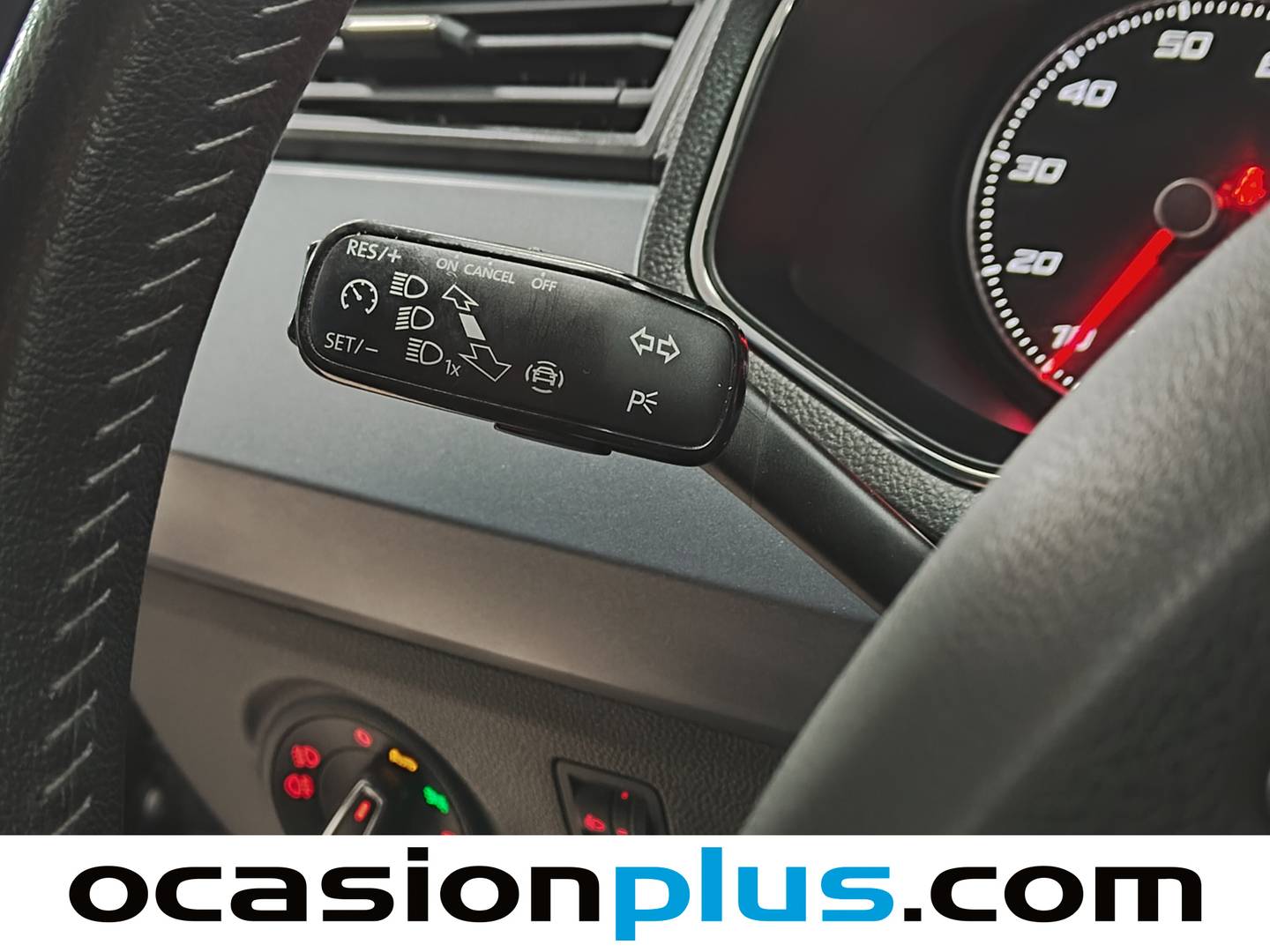 Extras del Seat Arona SEAT Arona 1.0 TSI Ecomotive S&S Style (115 CV)