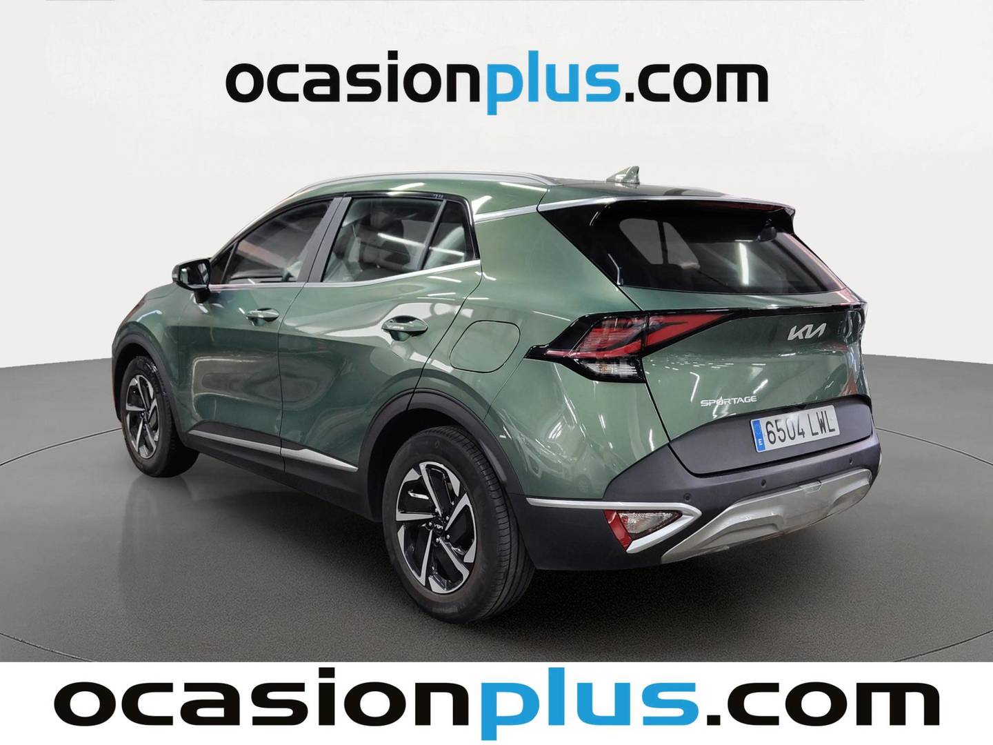 Foto trasera KIA Sportage KIA Sportage 1.6 T-GDi MHEV Drive 4x2 (150 CV) izquierda