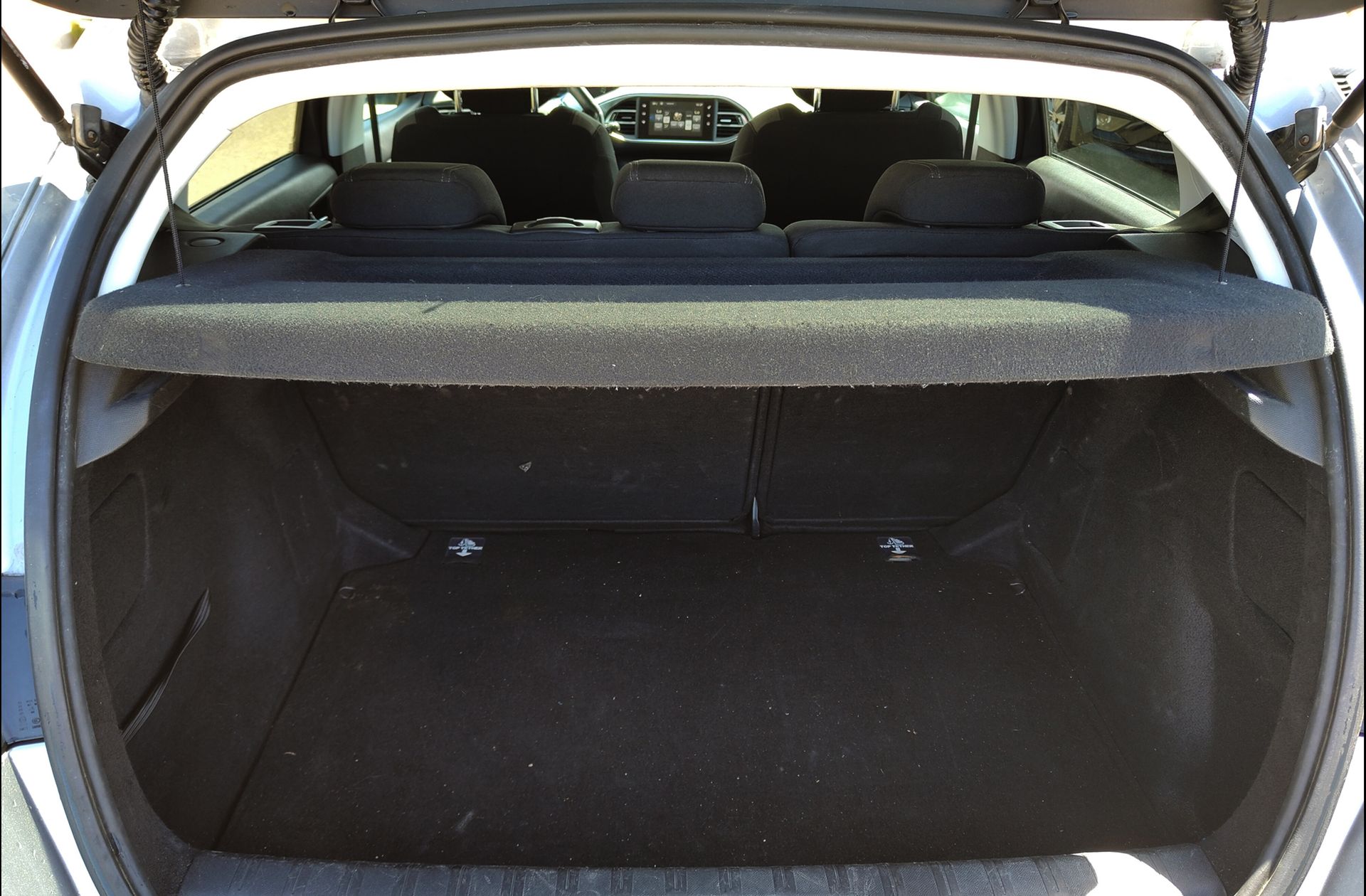 Peugeot 308 BlueHDi 100 Style - foto 12