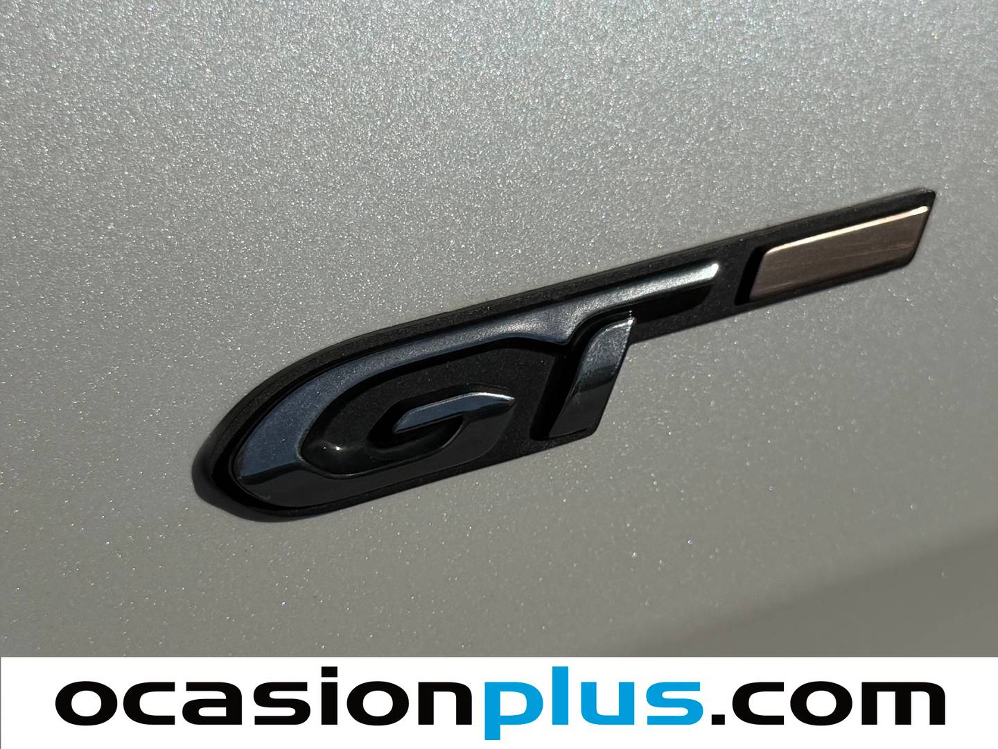 Extras y acabados del Peugeot 3008 Peugeot 3008 BlueHDi 180 S&S GT EAT8 (180 CV)
