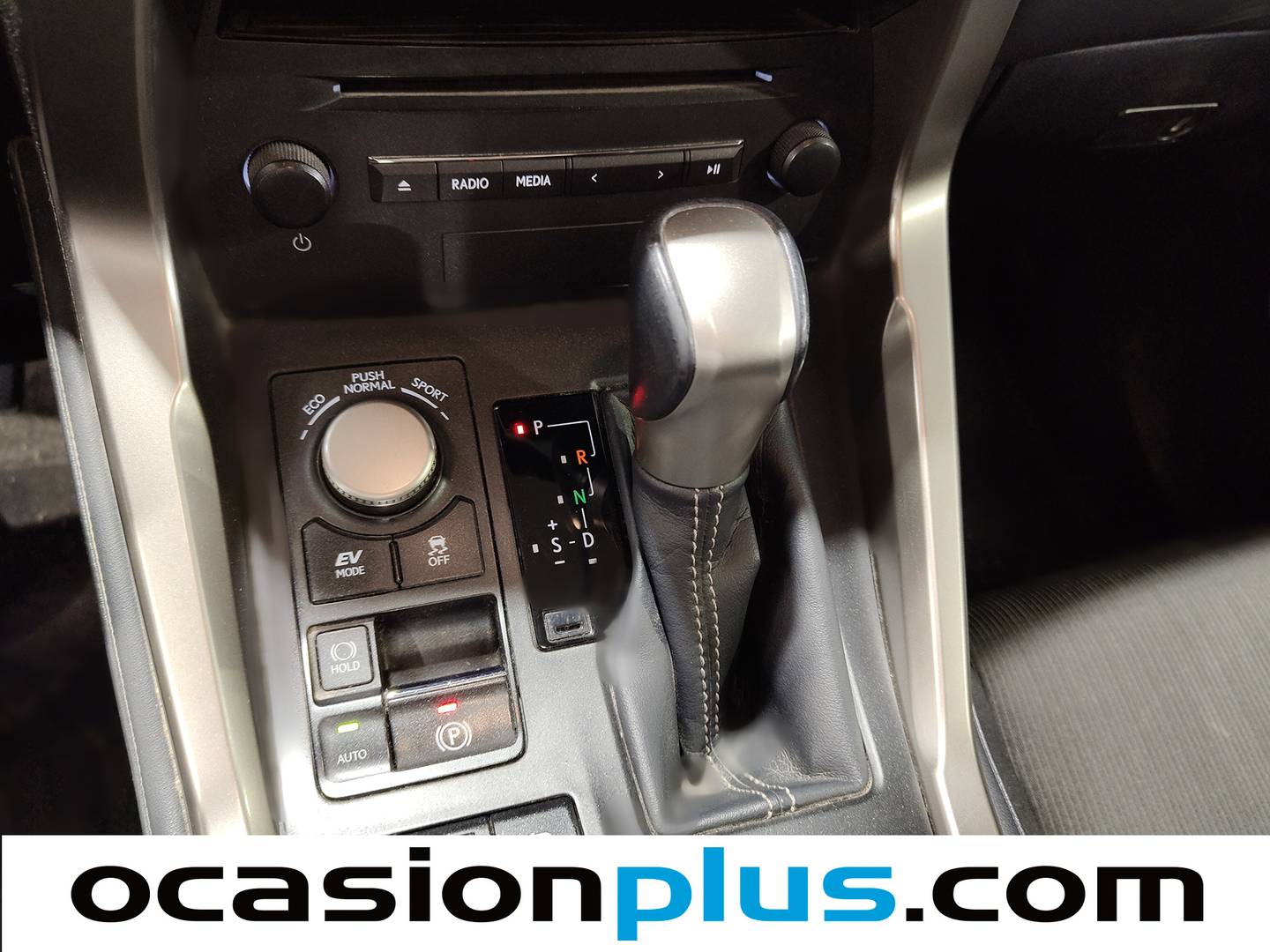 Lexus NX Lexus NX 300h Corporate 2WD + Navibox (197 CV) barato