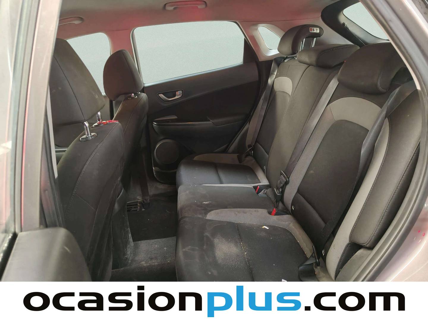 Foto Hyundai Kona Hyundai Kona 1.0 TGDI Klass 4x2 (120 CV) siete plazas