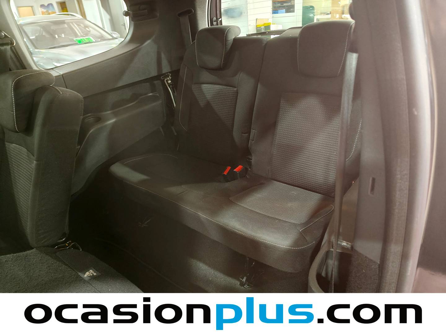 Extras y acabados del Dacia Lodgy Dacia Lodgy Laureate TCe (115 CV)