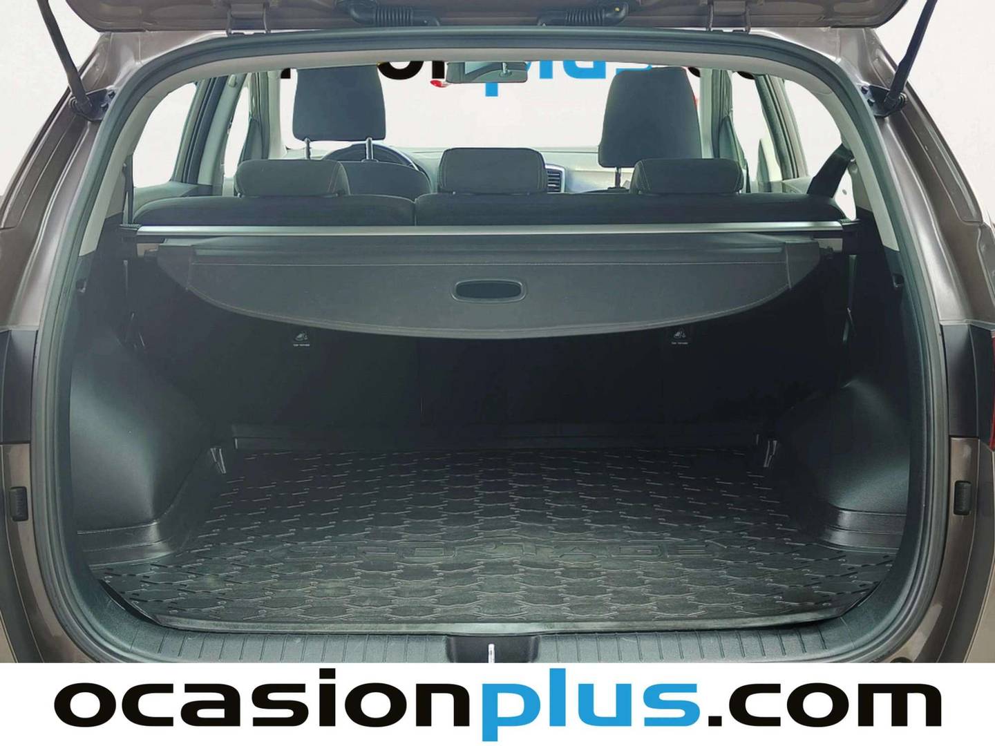 Fotos maletero KIA Sportage KIA Sportage 1.6 MHEV Concept 4x2 (136 CV)