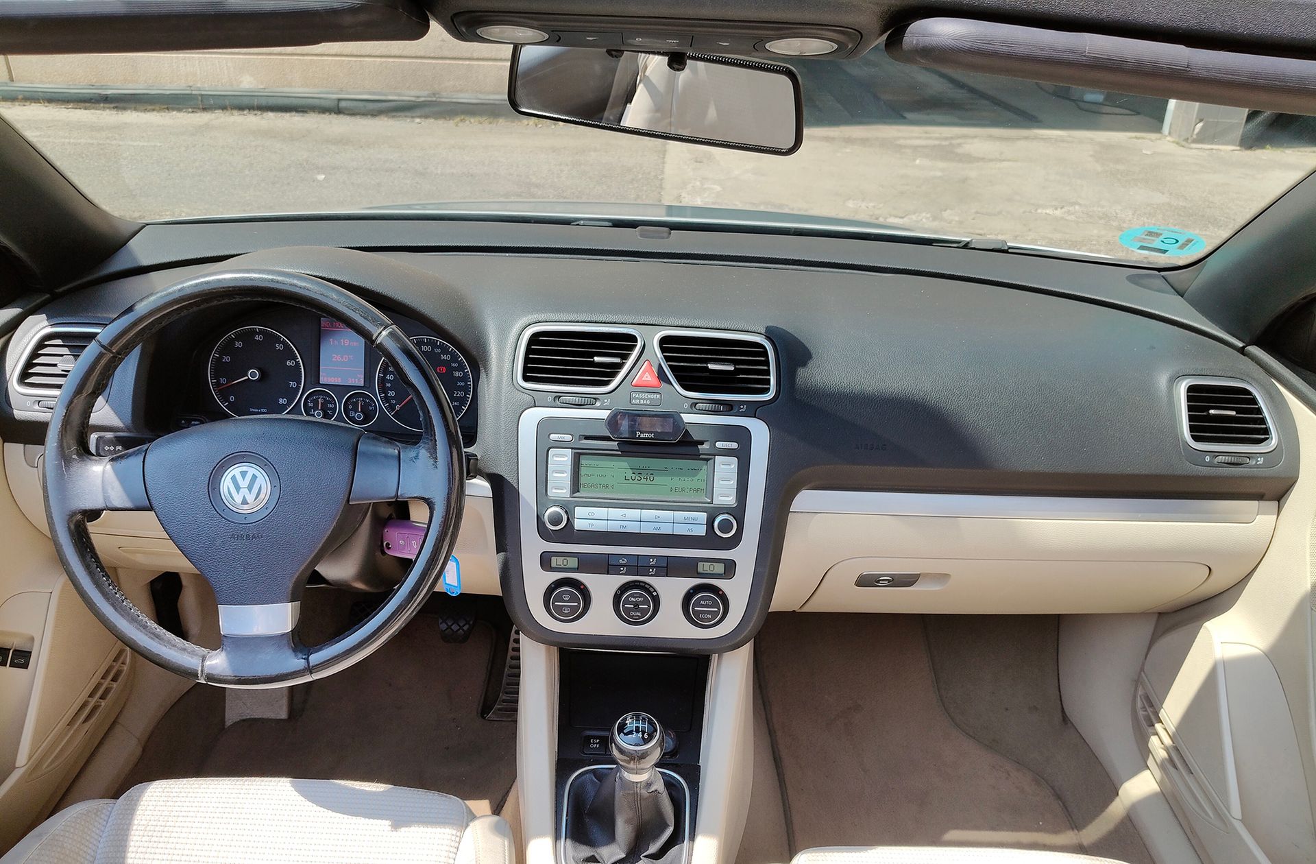 Volkswagen Eos 2.0 FSI - foto 8