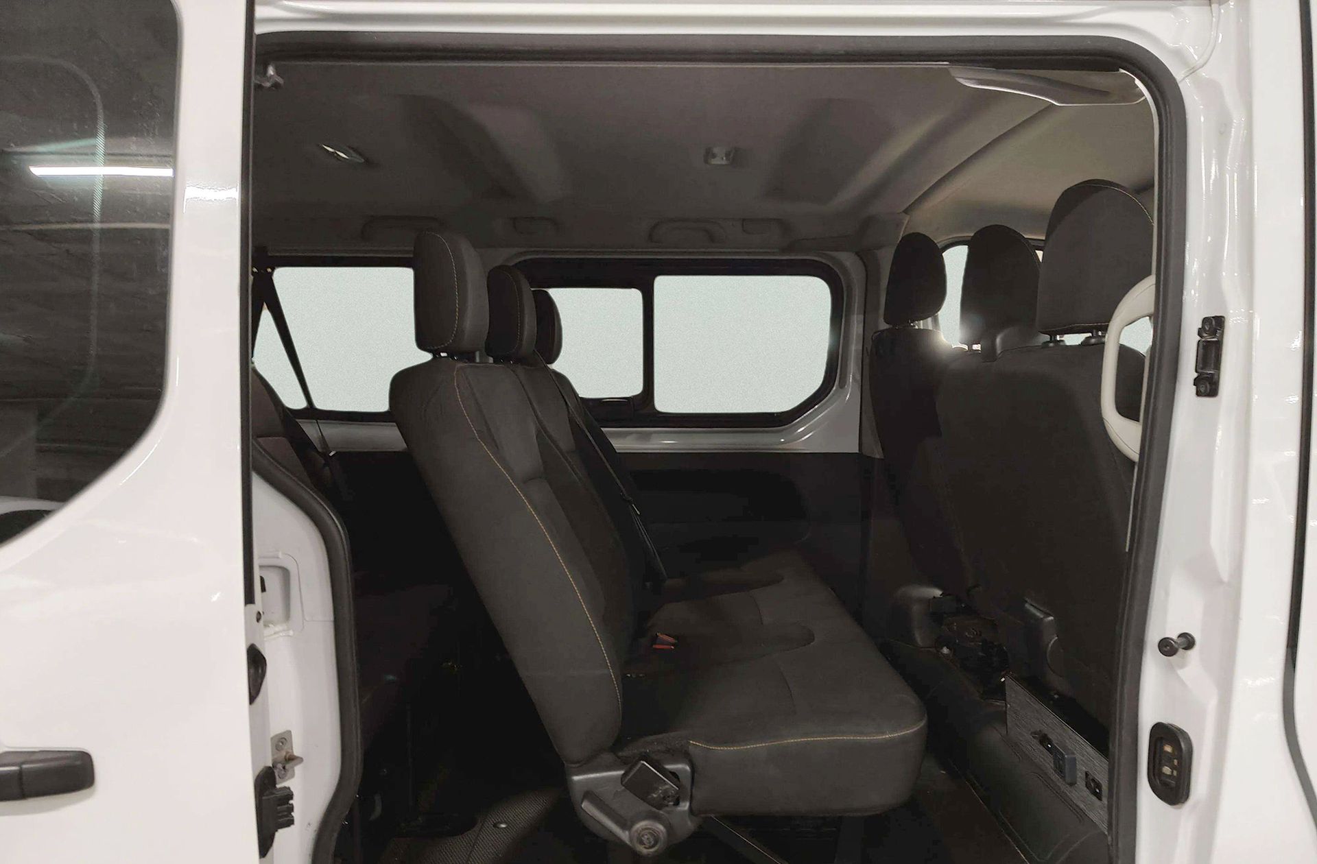 Renault Trafic dCi 125 Combi Energy 9 plazas - foto 15