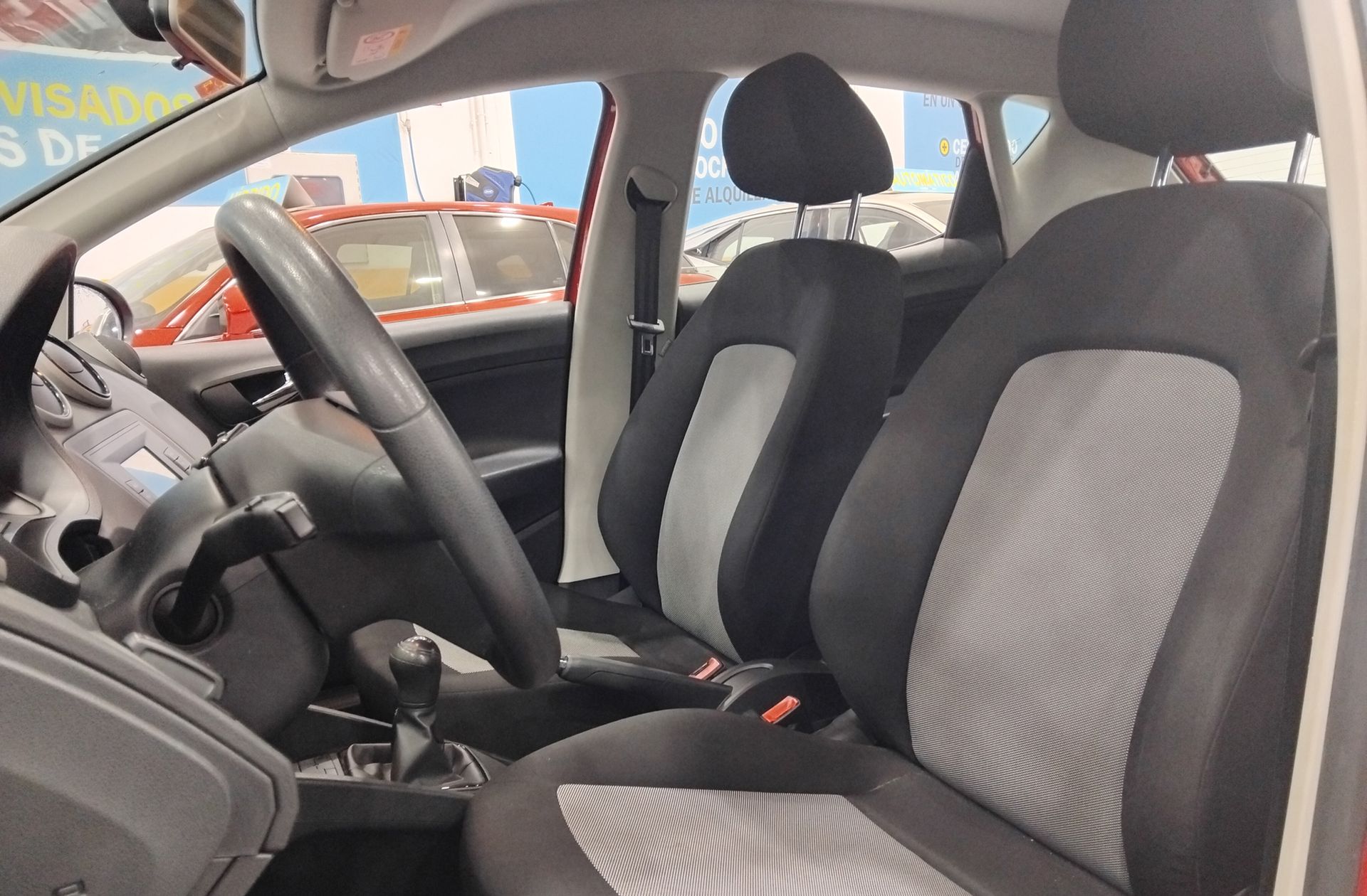 SEAT Ibiza 1.0 Reference Plus Limited - foto 8