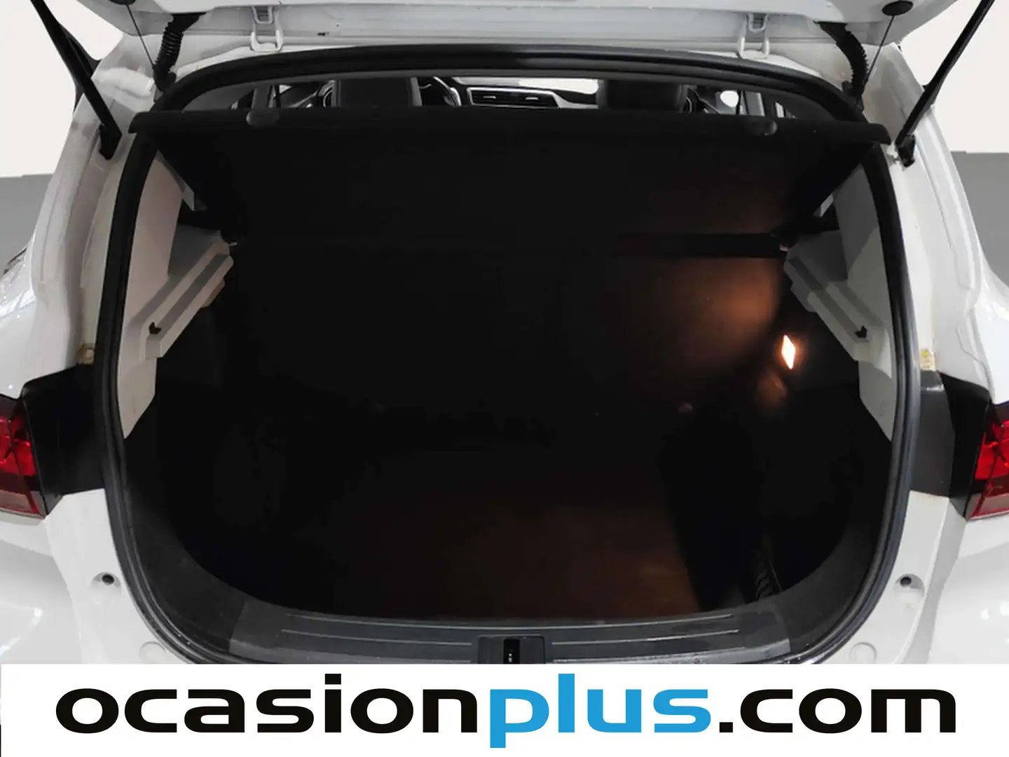 Foto MG ZS MG ZS 1.0T Luxury (111 CV)