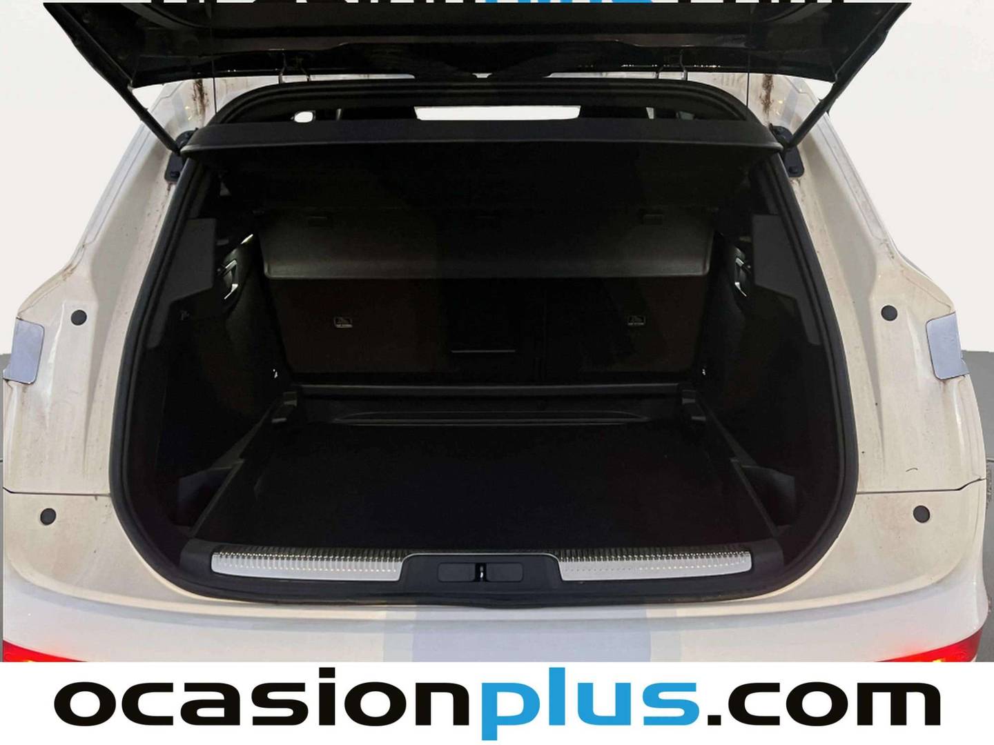 Foto DS DS 7 Crossback DS DS7 Crossback PureTech 130 Bastille+ AT (131 CV)