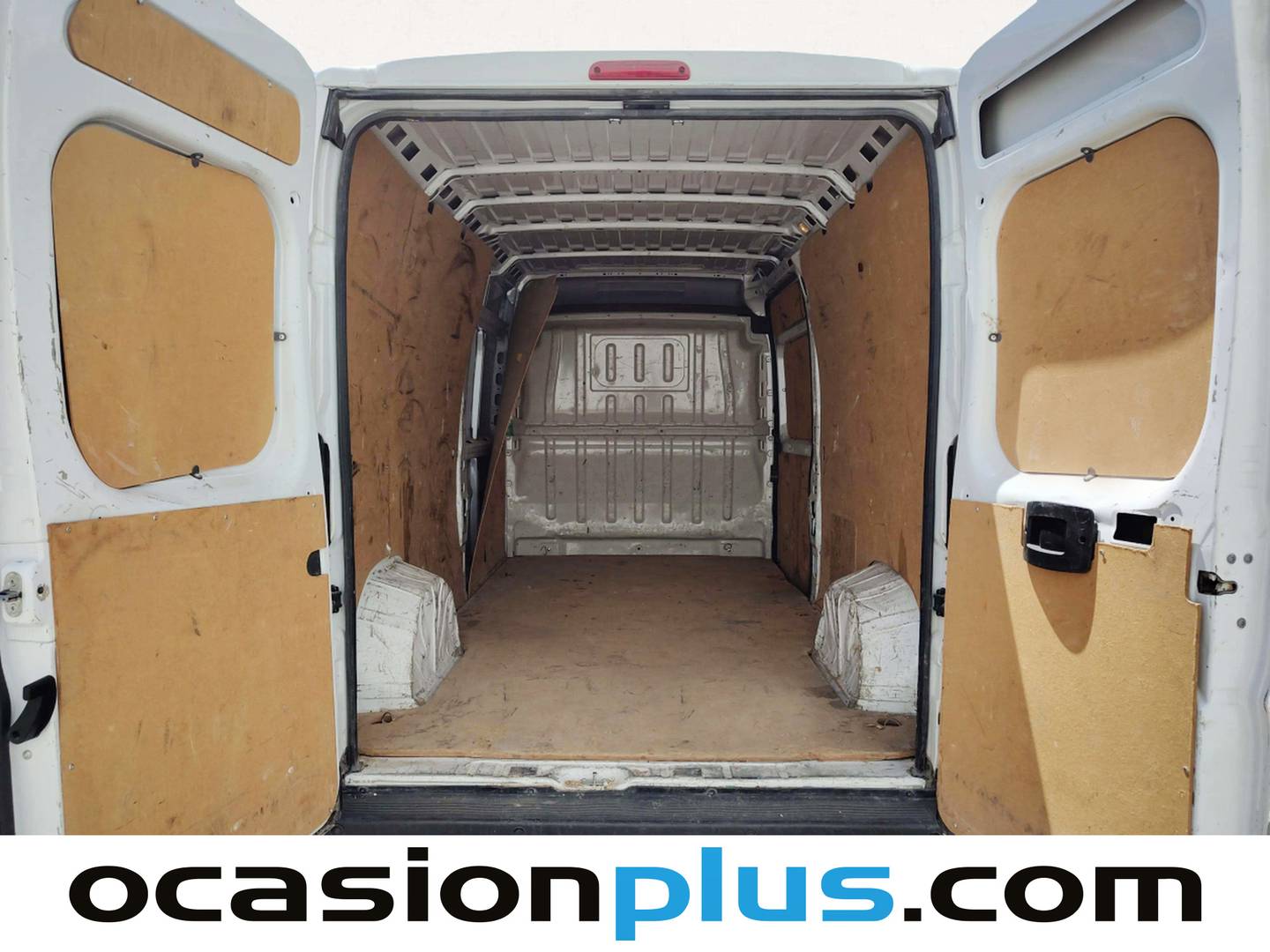 Foto asientos traseros Opel Movano Opel Movano 2.2 BlueHDi Base L3H2 3.5T (140 CV)
