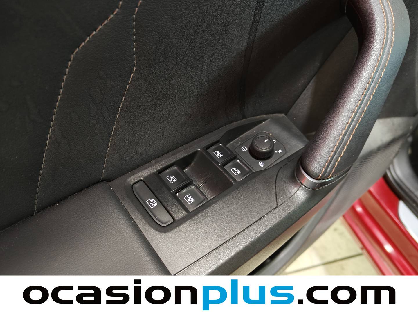 Foto Cupra León CUPRA León 1.5 eTSI Tech Edition DSG (150 CV)