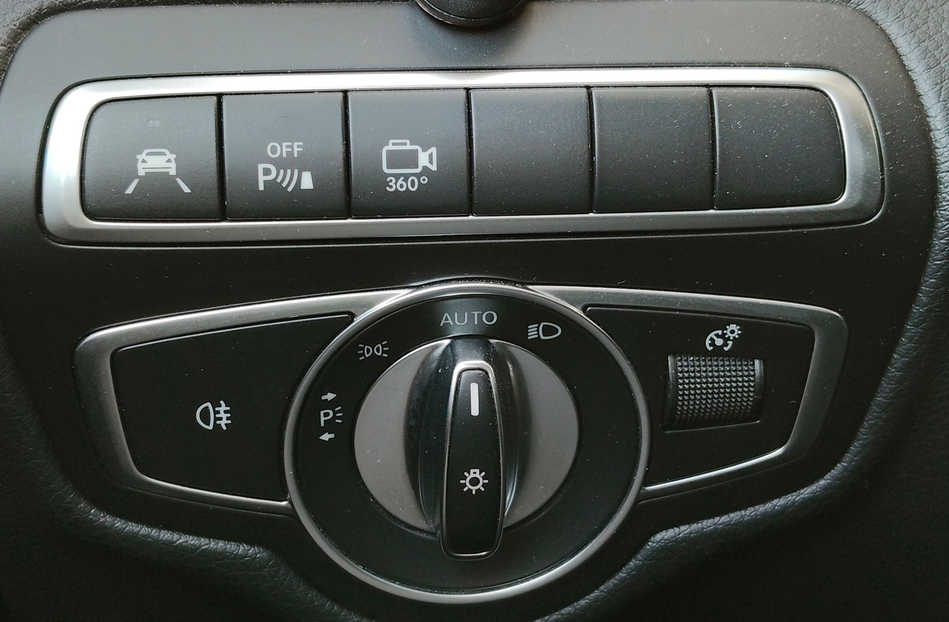 Mercedes-Benz GLC 250 4Matic - foto 34