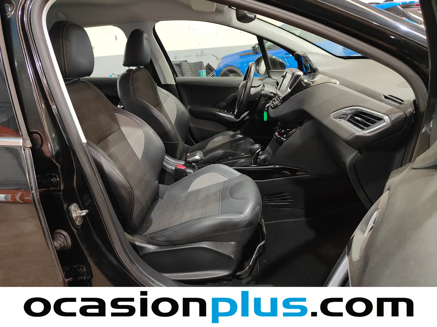 Foto Peugeot 2008 Peugeot 2008 PureTech 110 S&S Allure EAT6 (110 CV)