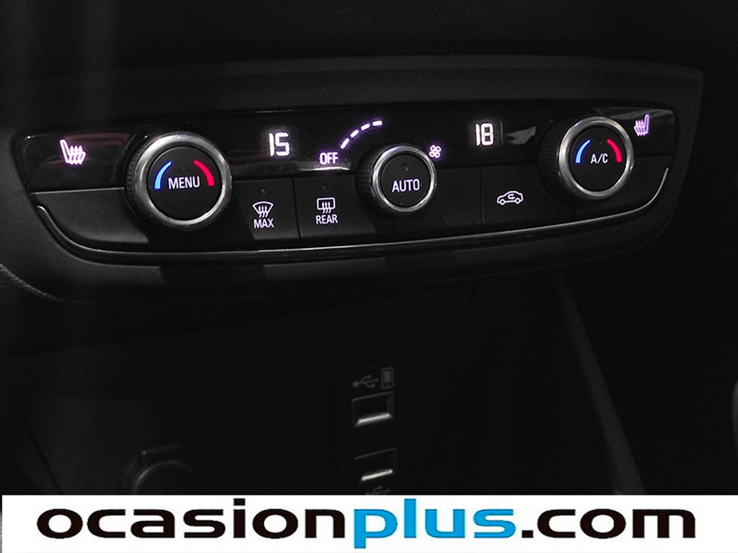 Foto Opel Crossland X Opel Crossland X 1.2 Innovation (130 CV)