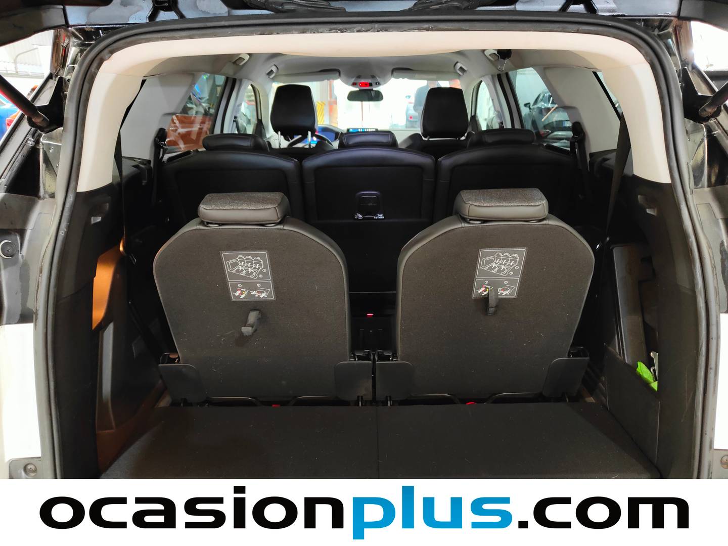 Peugeot 5008 Peugeot 5008 BlueHDi 130 S&S Allure (130 CV) 7 PLAZAS 2020
