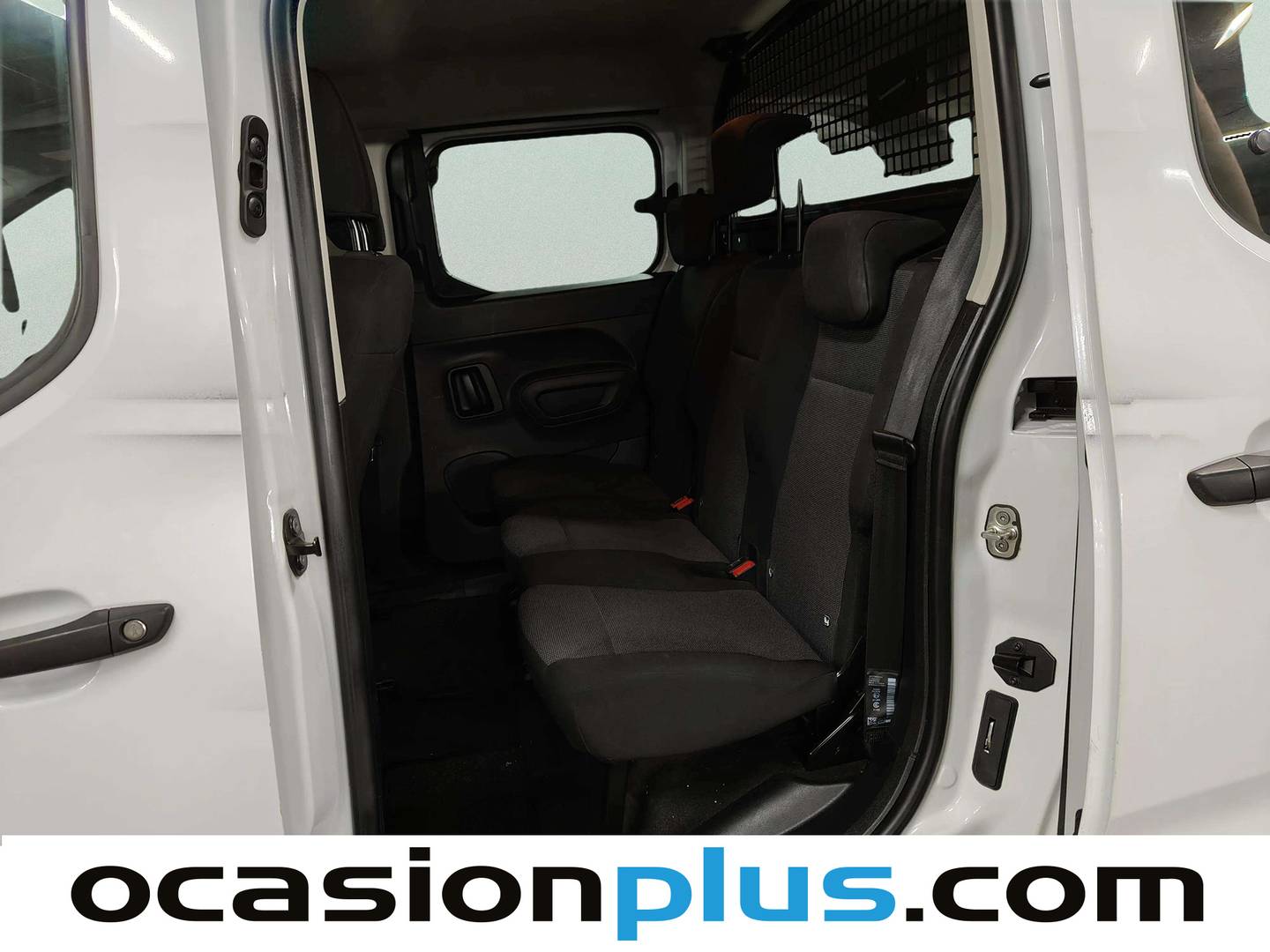 Foto asientos traseros Citroën Berlingo Citroën Berlingo BlueHDi 100 S&S Talla M Live Pack Business (102 CV)
