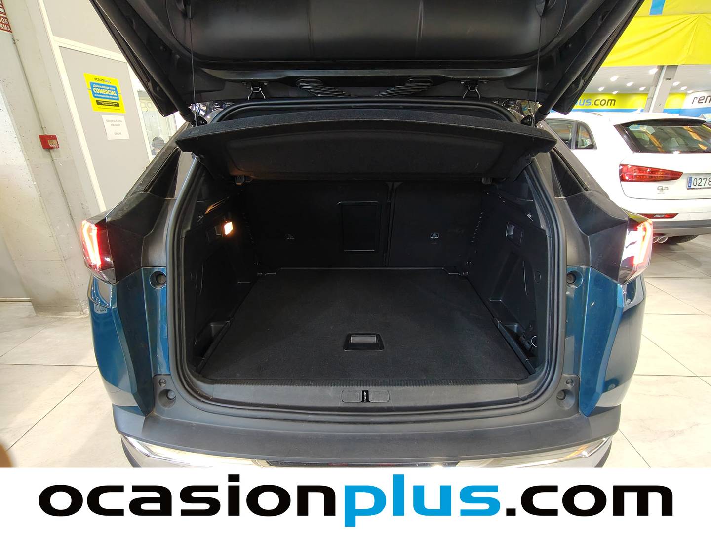 Foto Peugeot 3008 Hybrid Peugeot 3008 GT eDCS6 (145 CV)