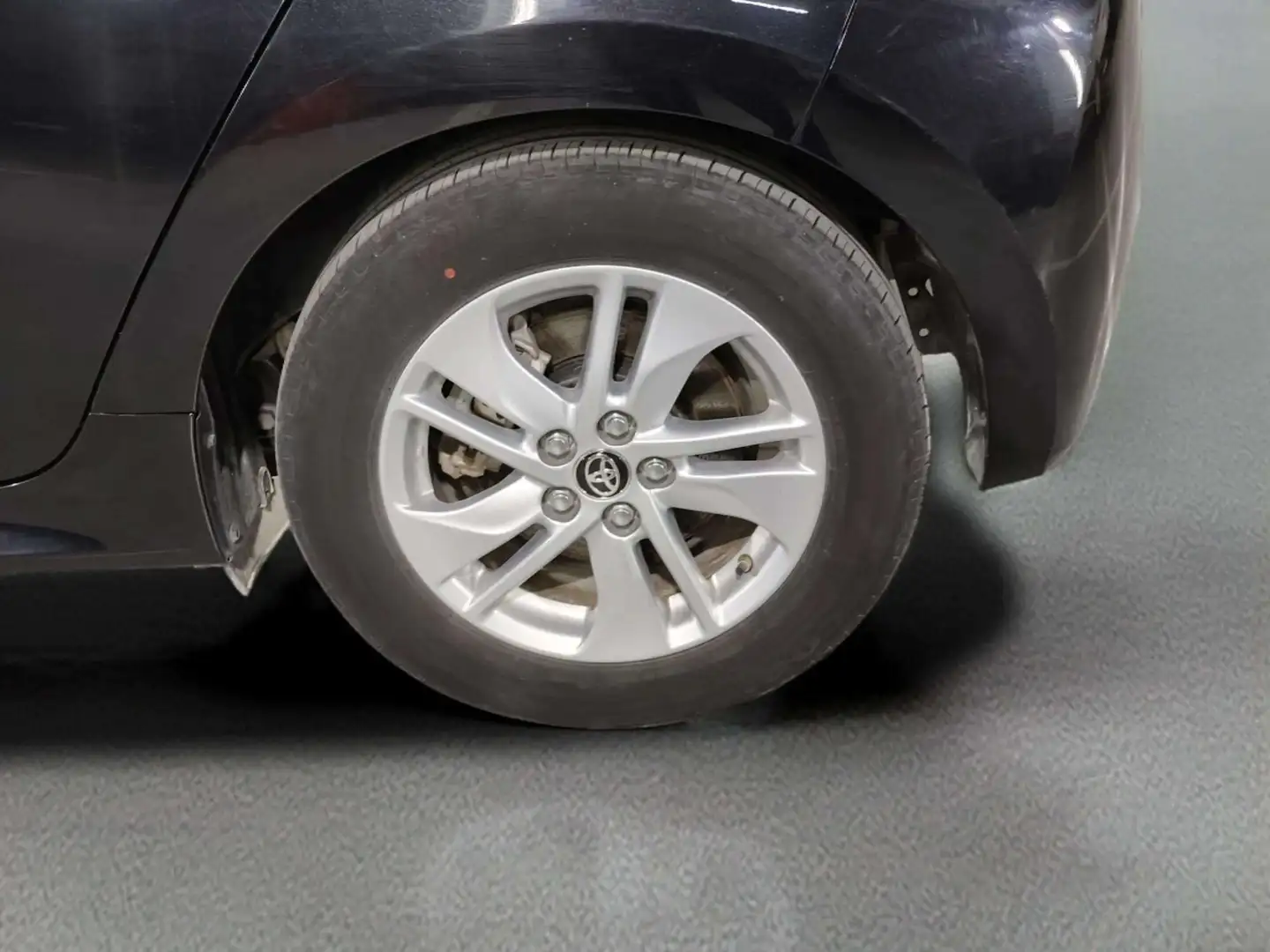 Foto Toyota Yaris Toyota Yaris 120H Business Plus (116 CV)