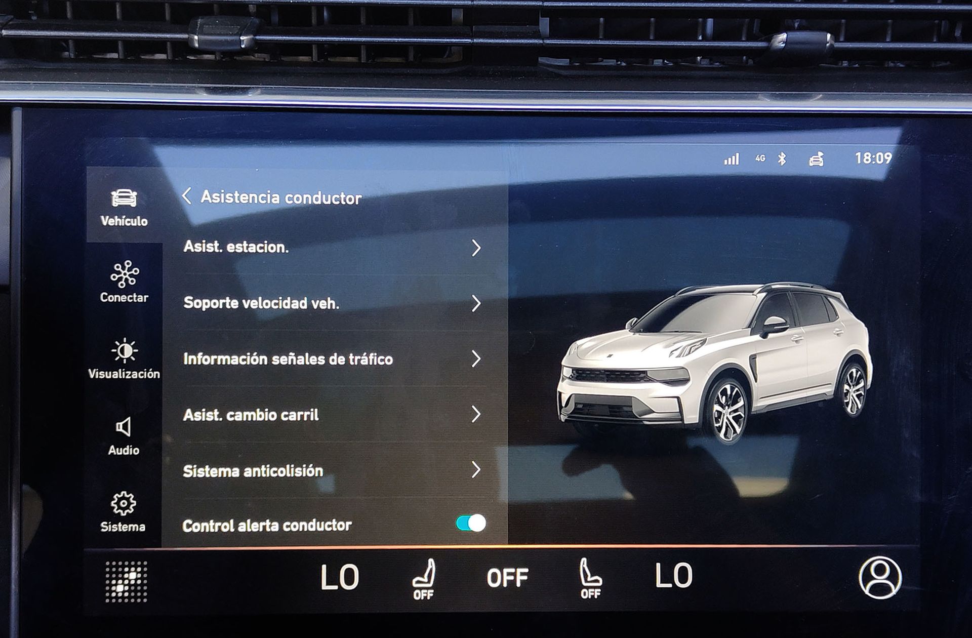 Lynk & Co 01 1.5 PHEV - foto 13