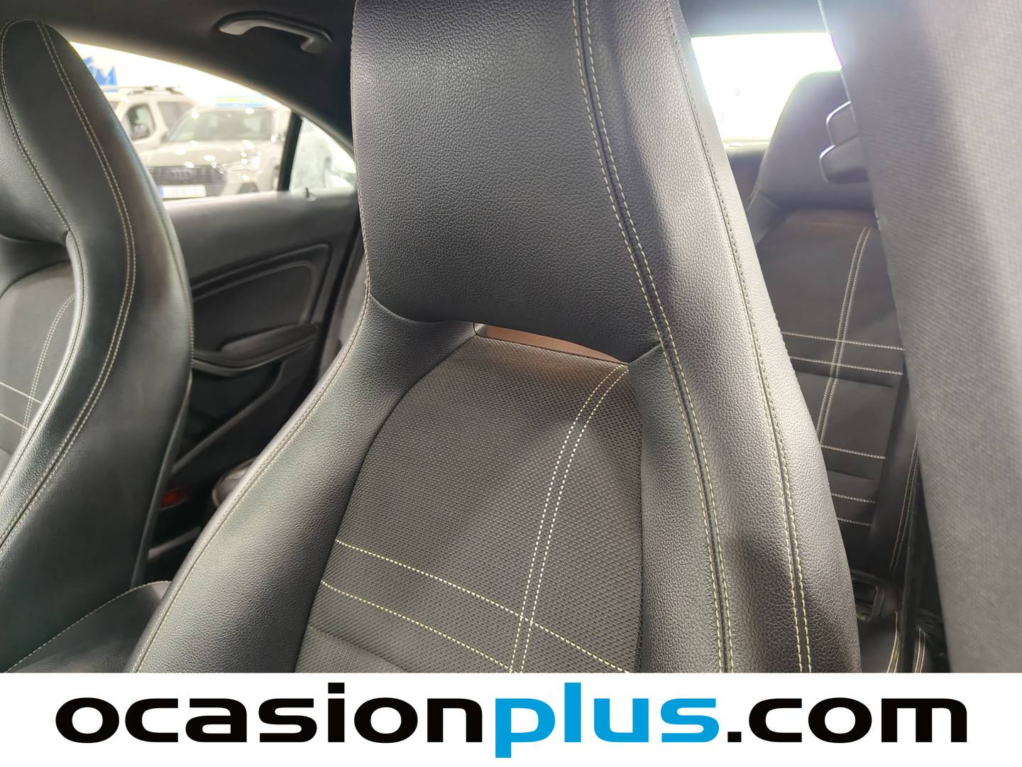 Extras y acabados del Mercedes CLA Mercedes CLA 220 CDI Urban (170 CV)