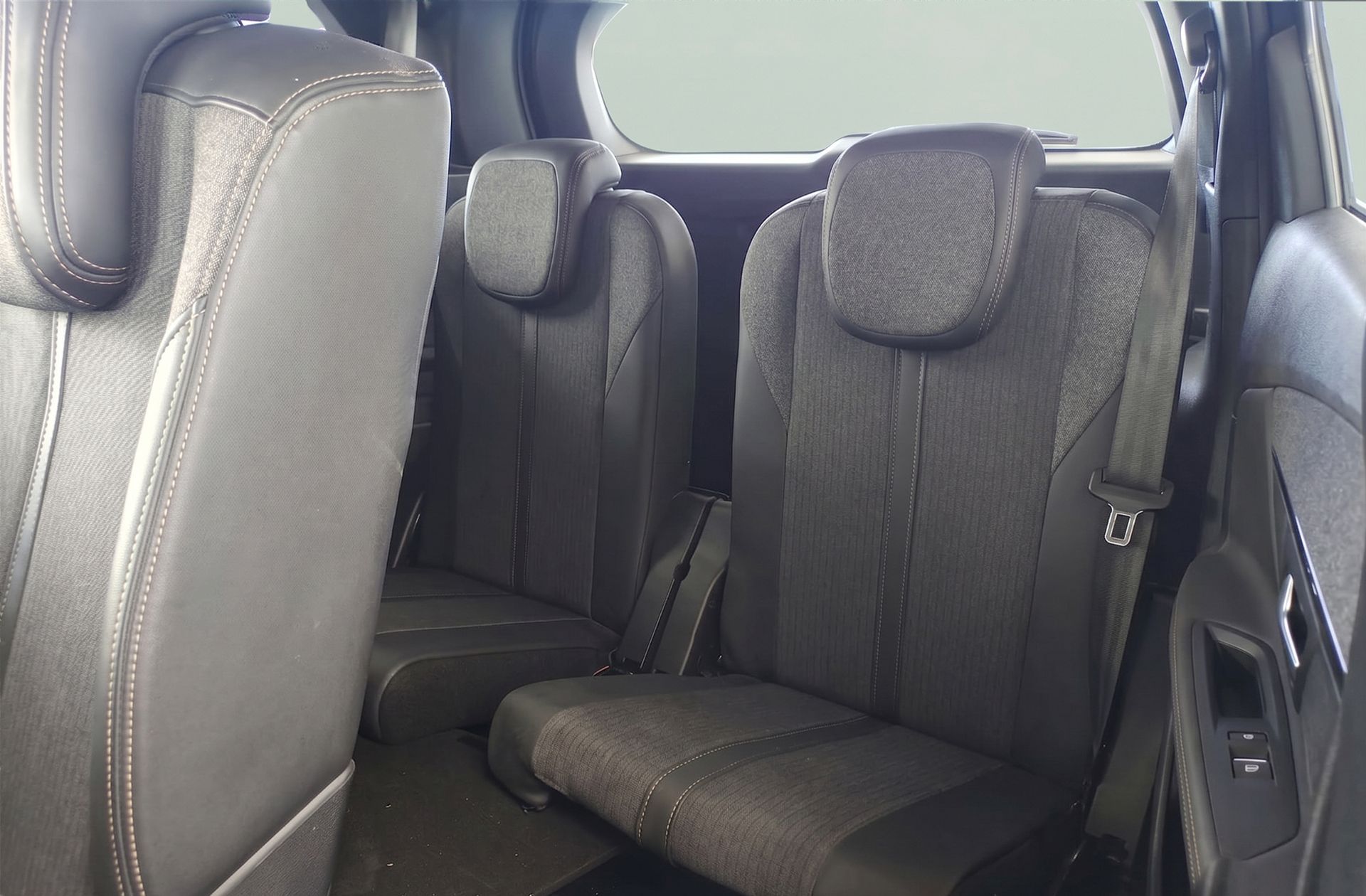Peugeot 5008 PureTech 130 GT Line EAT8 (7 Plazas) - foto 6
